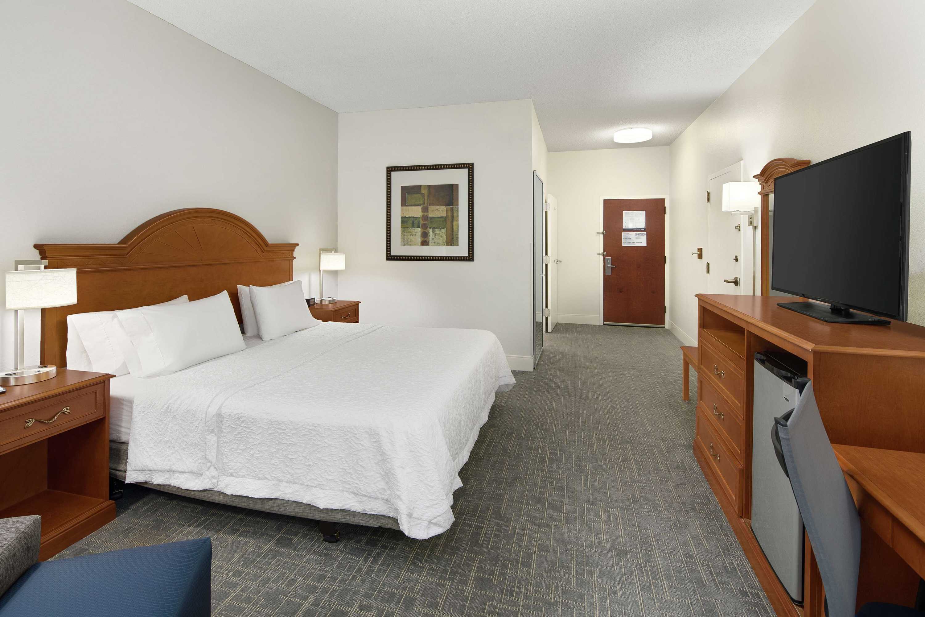 Gift card for Hampton Inn Atlanta - Newnan Gift card for Hampton Inn Atlanta - Newnan