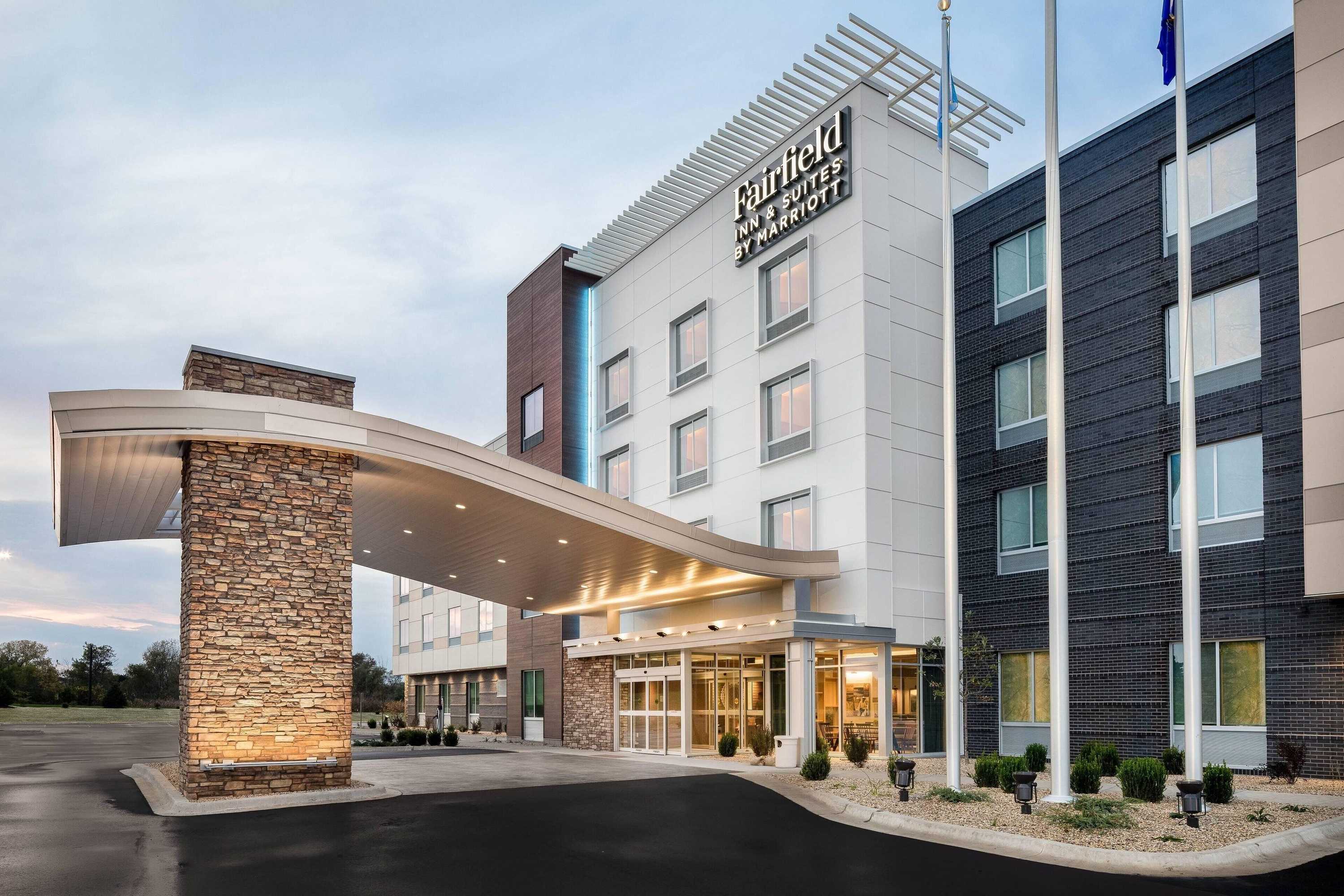 Gift card for Fairfield Inn & Suites Kenosha Pleasant Prairie