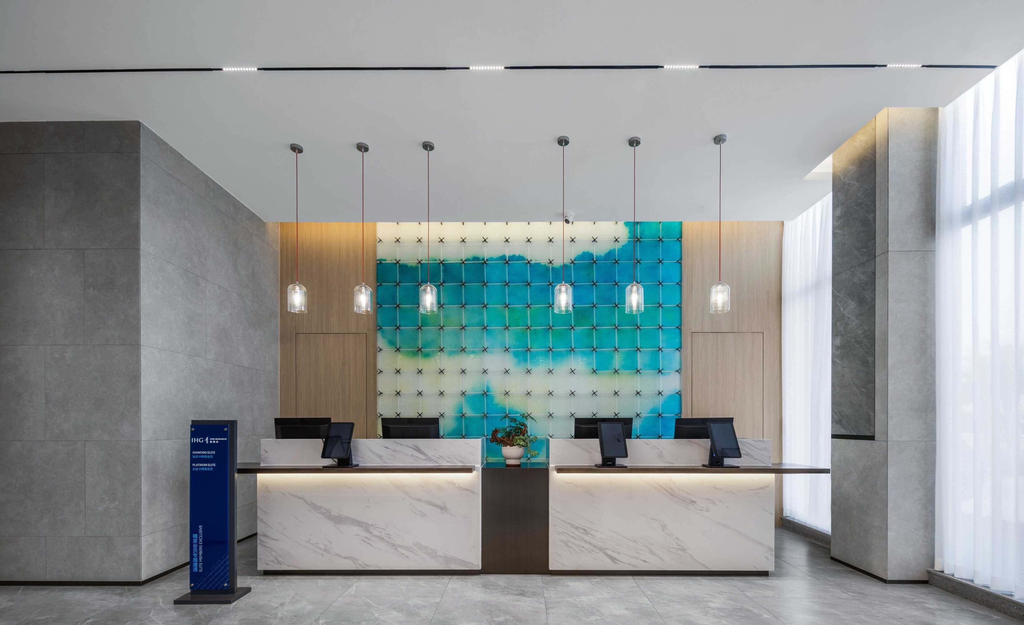 Gift card for Holiday Inn Express Jiangmen Yinhu Bay by Ihg Gift card for Holiday Inn Express Jiangmen Yinhu Bay by Ihg