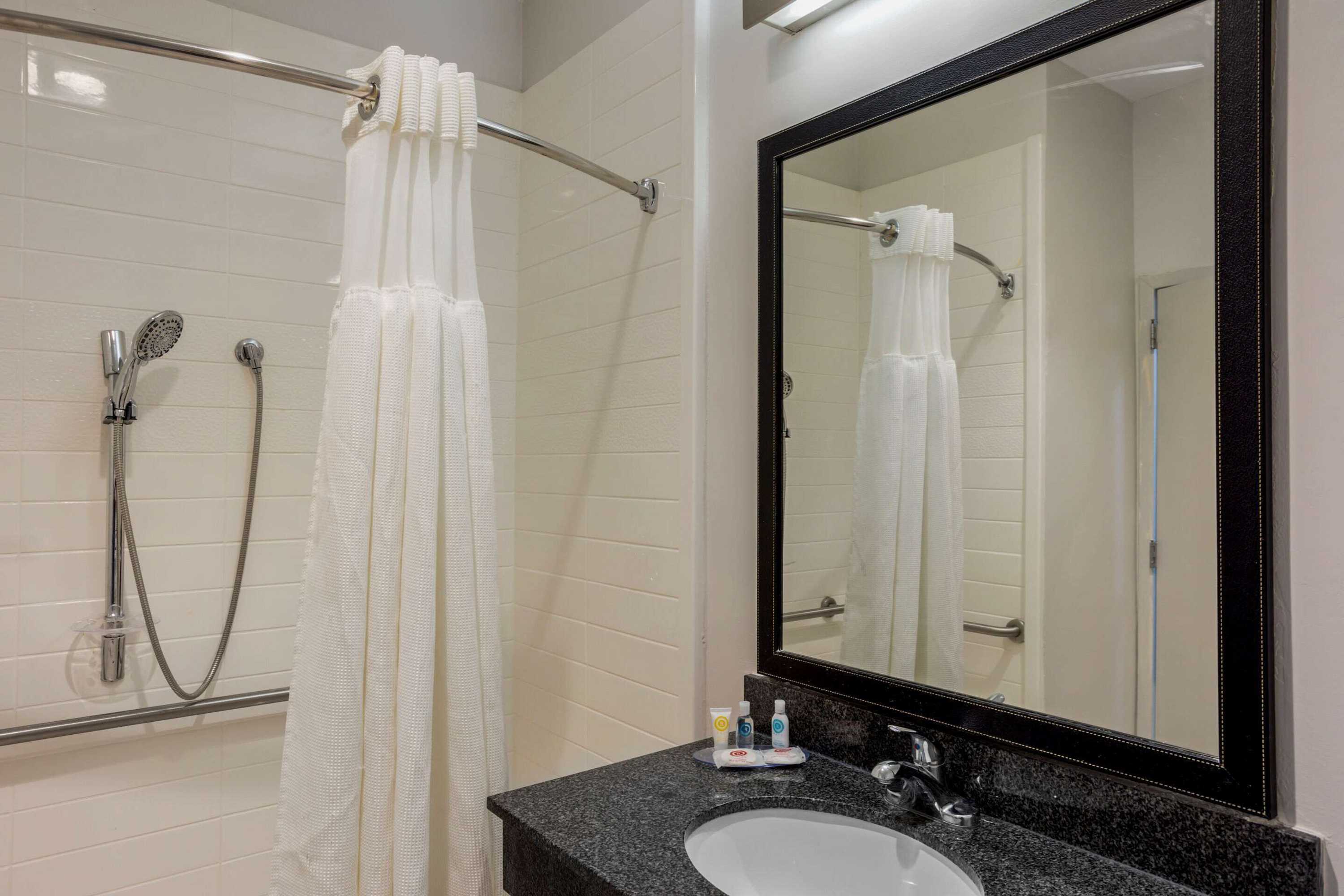 Gift card for Comfort Inn & Suites Mt Laurel-Philadelphia Gift card for Comfort Inn & Suites Mt Laurel-Philadelphia