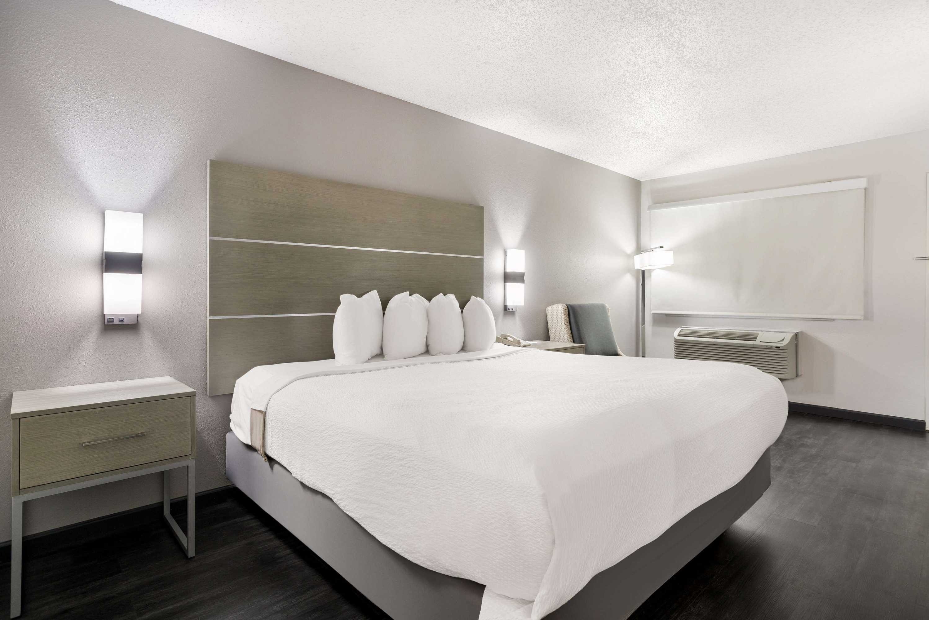Gift card for Surestay Hotel by Best Western Grants Gift card for Surestay Hotel by Best Western Grants
