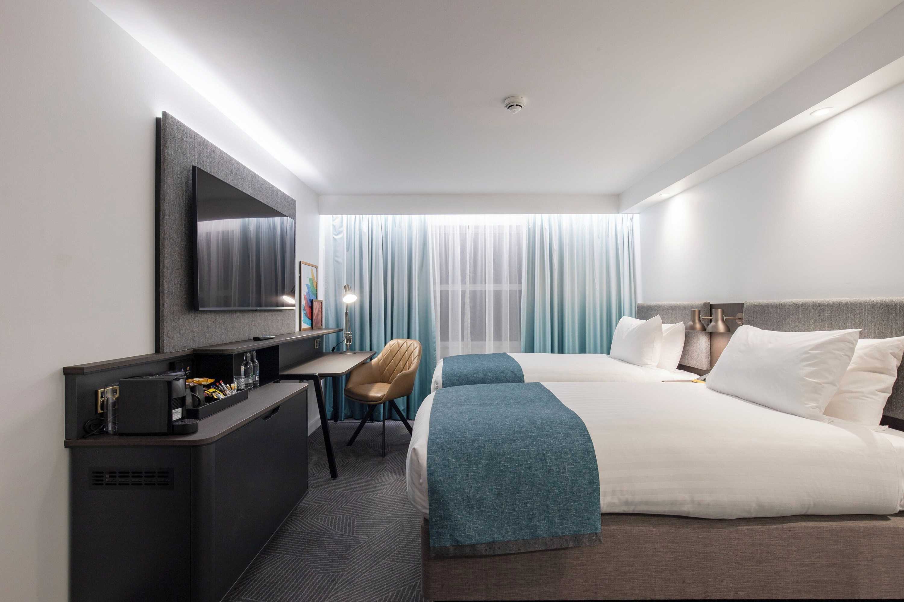 Gift card for Holiday Inn Bristol Airport by Ihg Gift card for Holiday Inn Bristol Airport by Ihg