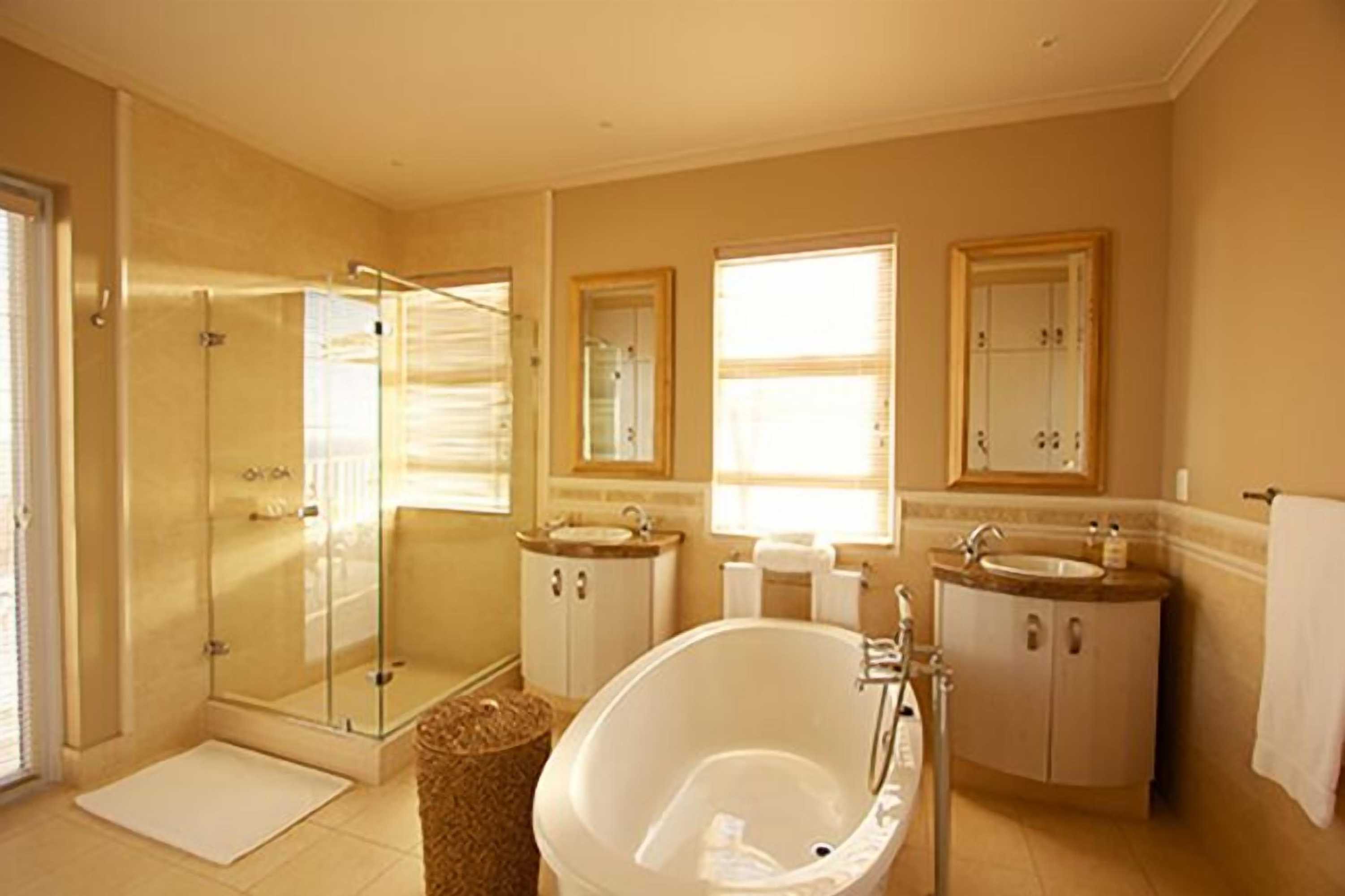 Gift card for Pinnacle Point Beach And Golf Resort Gift card for Pinnacle Point Beach And Golf Resort