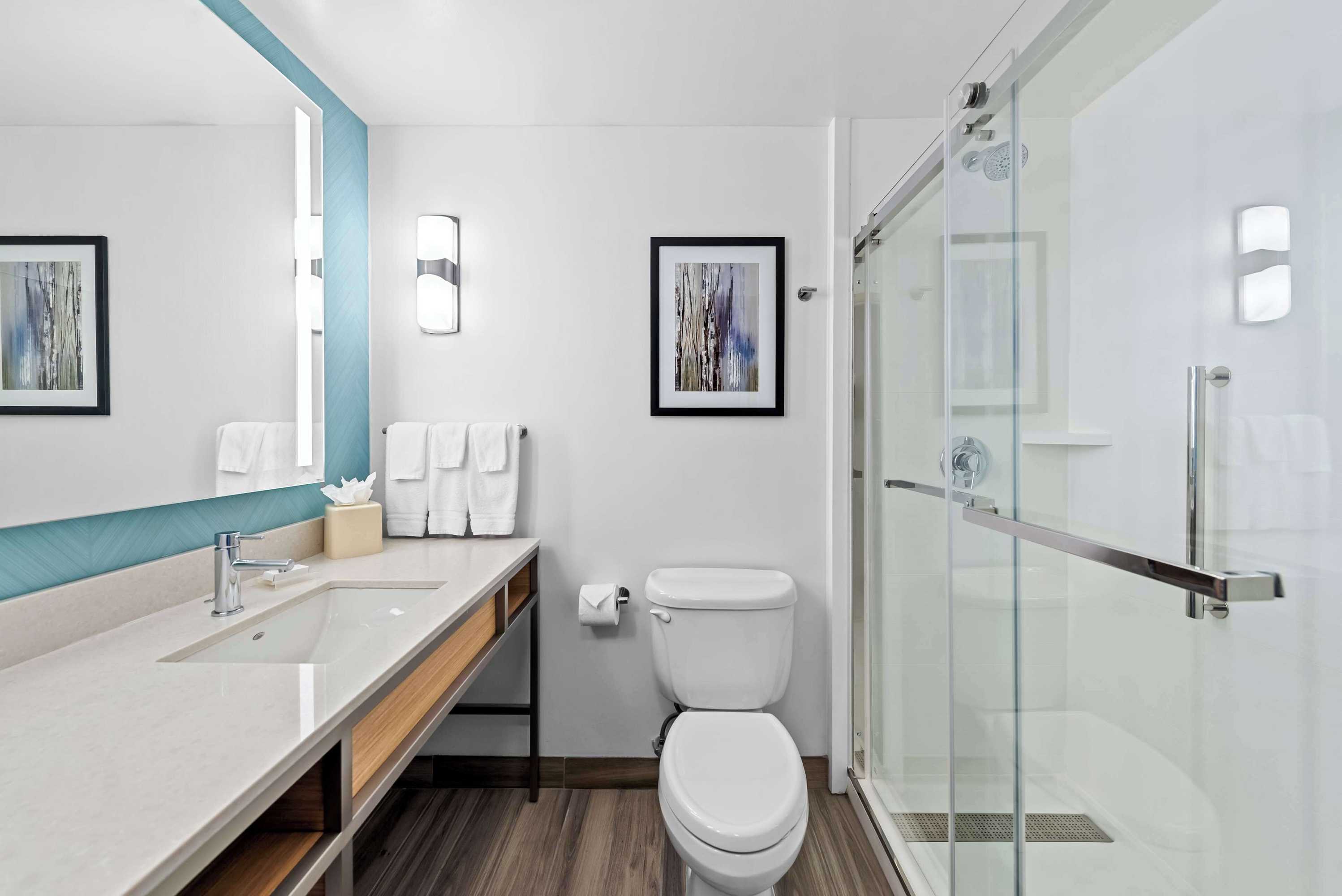 Gift card for Hilton Garden Inn Seattle North/everett