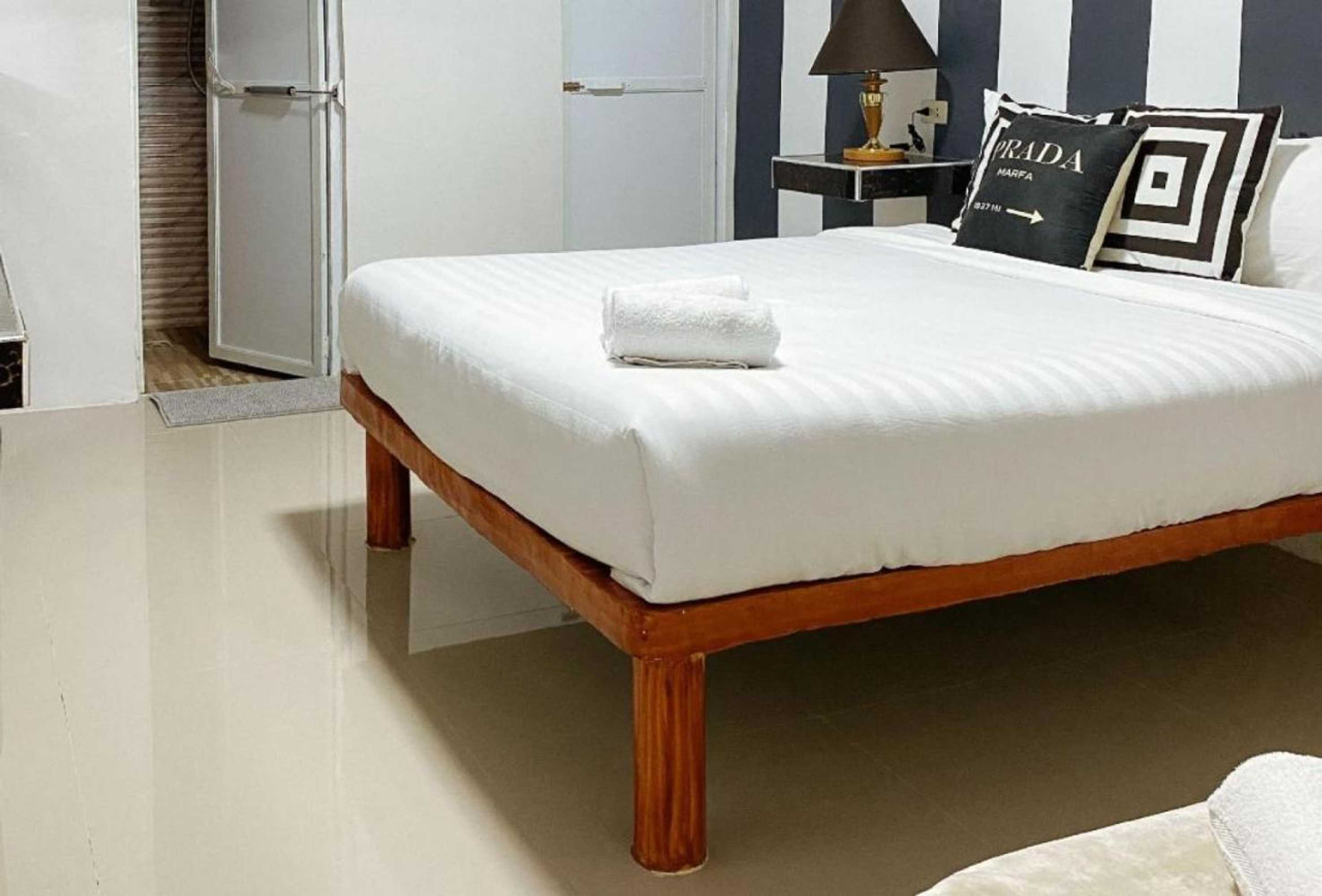 Gift card for Reddoorz @ Piamonte Apartelle Santo Tomas Batangas