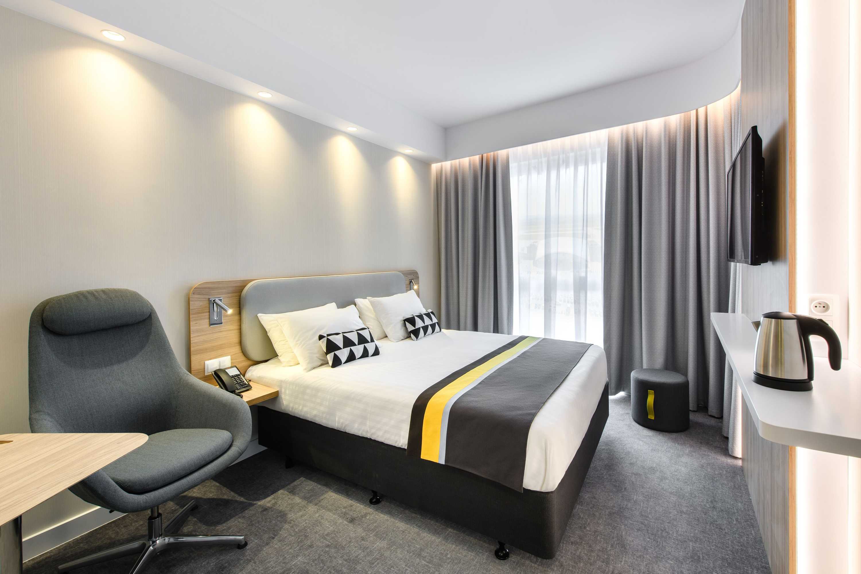 Gift card for Holiday Inn Express Rzeszow Airport by Ihg Gift card for Holiday Inn Express Rzeszow Airport by Ihg