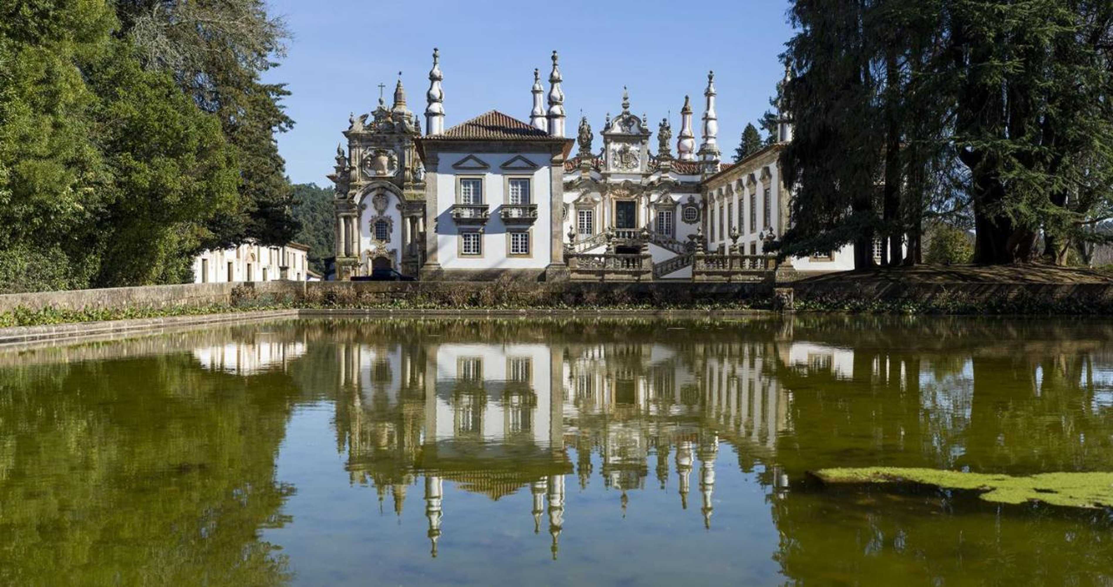 Gift card for Casa Com Piscina no Coração do Douro - Domaine Casa Valença,