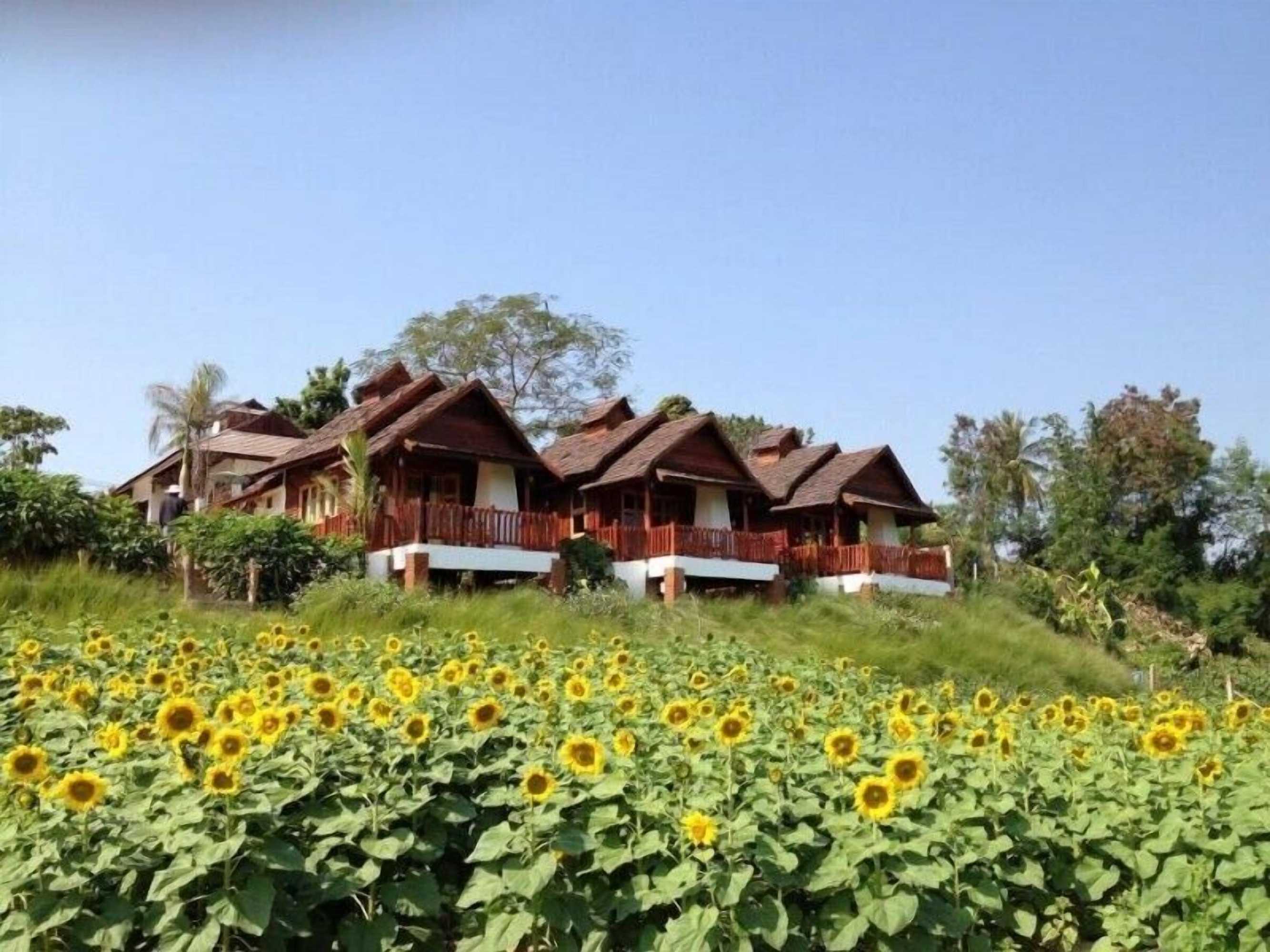 Gift card for Gin's Maekhong View Resort & Spa Gift card for Gin's Maekhong View Resort & Spa