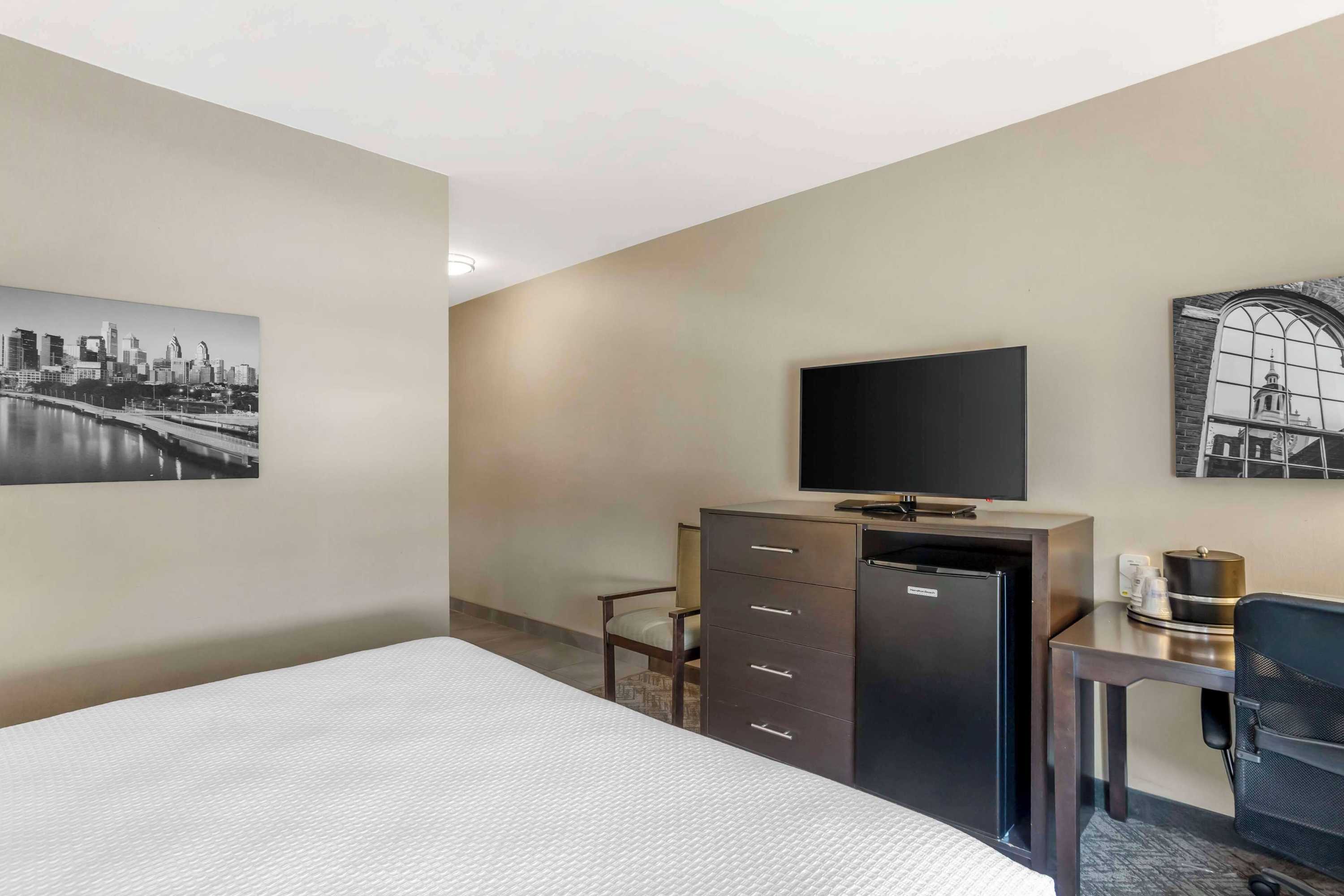 Gift card for Best Western Plus Philadelphia-Pennsauken Hotel Gift card for Best Western Plus Philadelphia-Pennsauken Hotel
