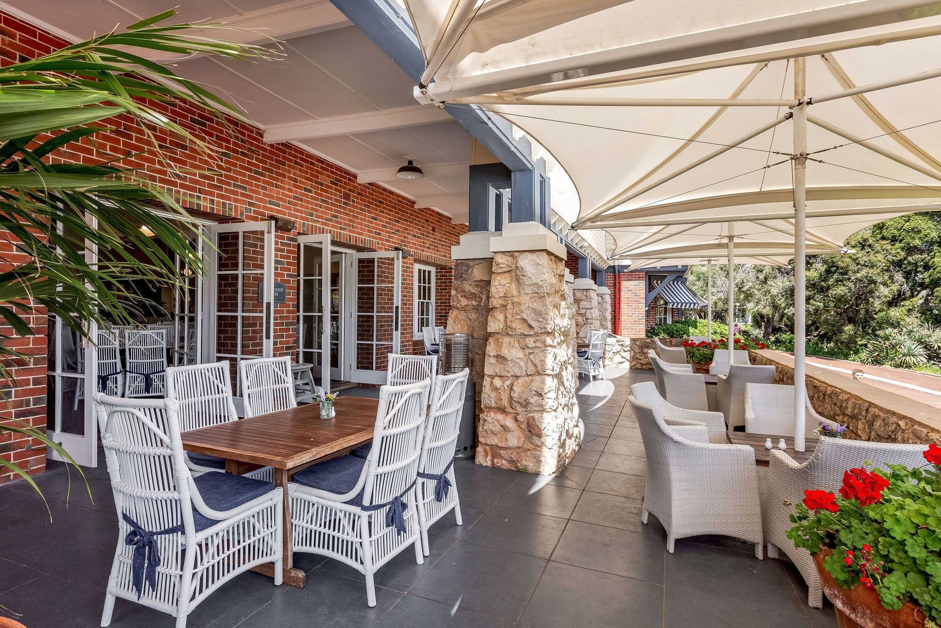 Gift card for Caves House Hotel & Apartments Yallingup Gift card for Caves House Hotel & Apartments Yallingup