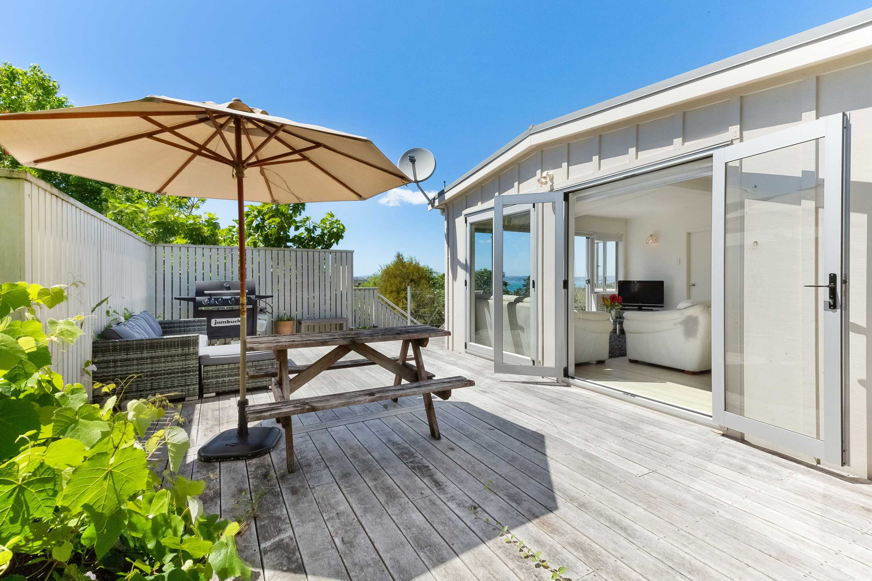 Gift card for Tiri Cottage - Seaviews in Oneroa Gift card for Tiri Cottage - Seaviews in Oneroa