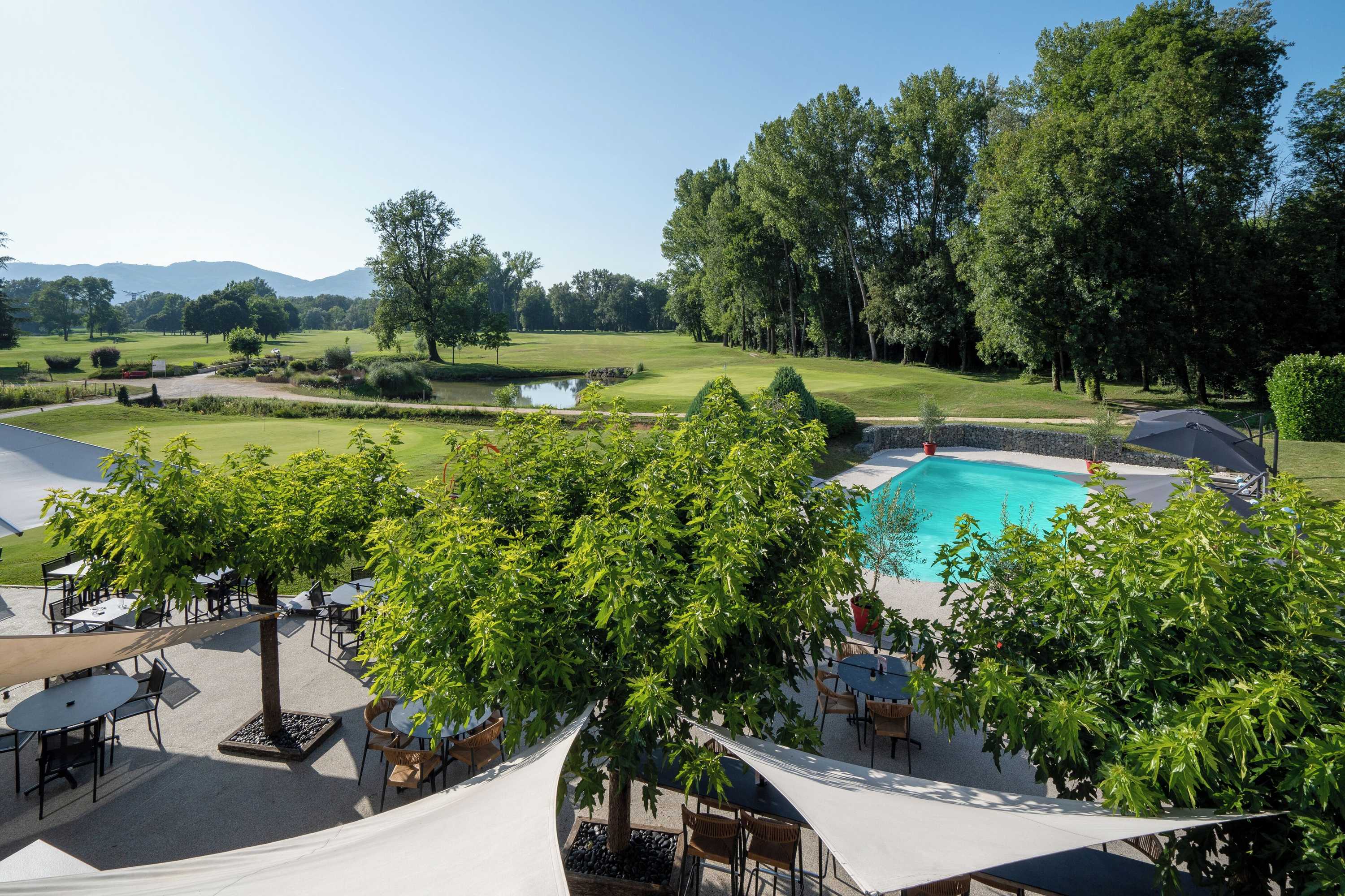 Gift card for Domaine de Charmeil Gift card for Domaine de Charmeil