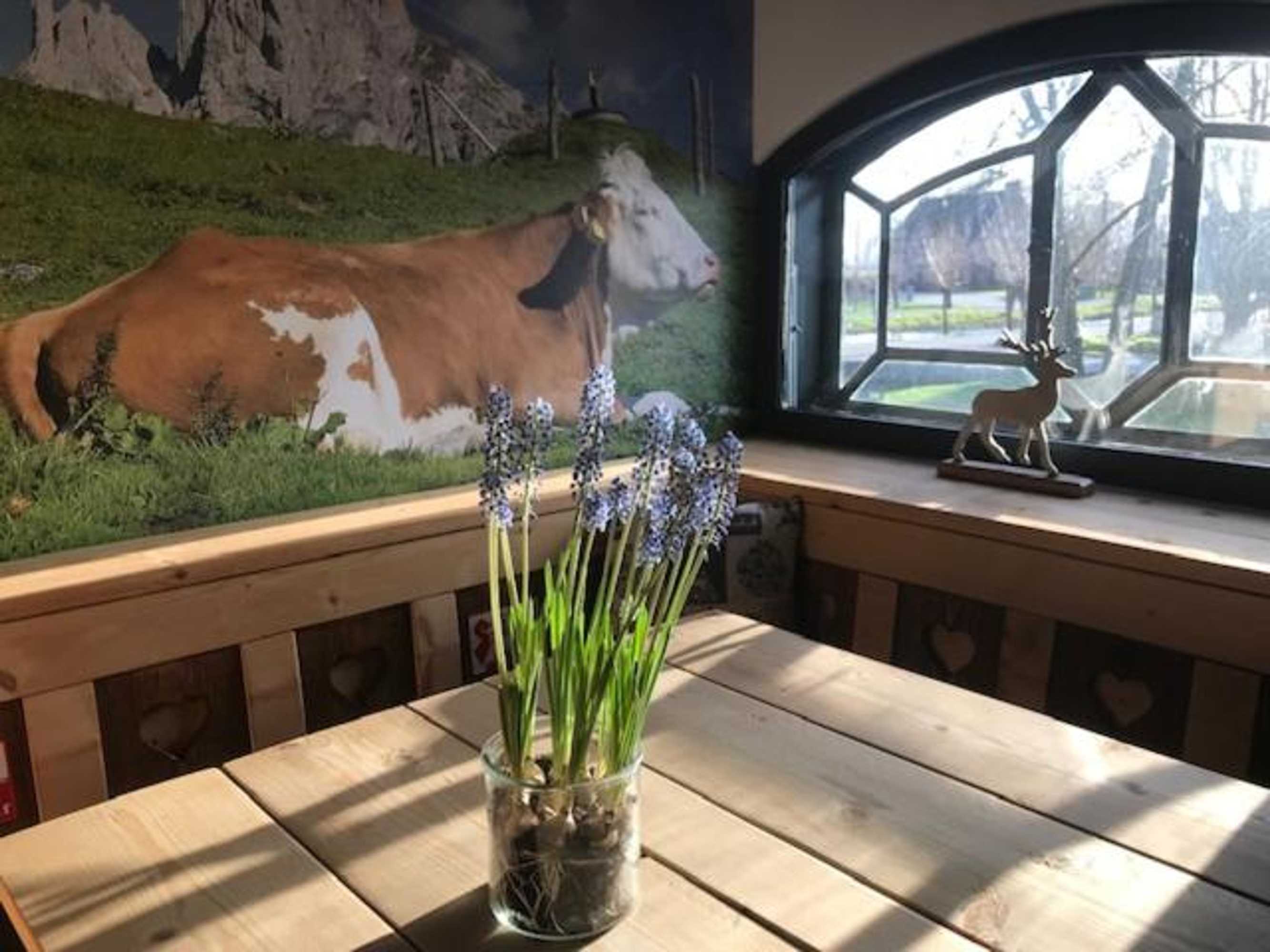 Gift card for De Hostee