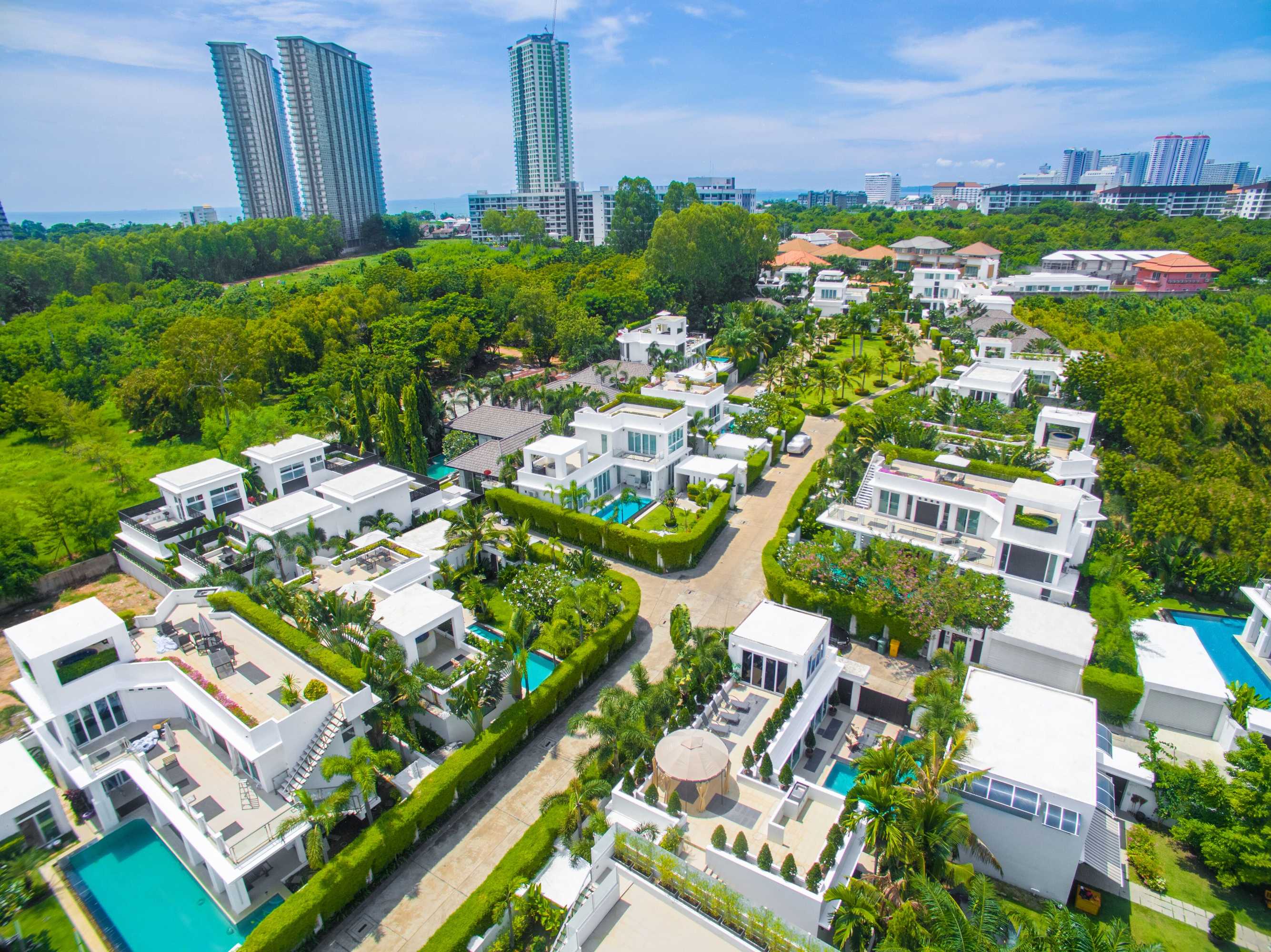 Gift card for Hollywood Pool Villa Jomtien Pattaya Gift card for Hollywood Pool Villa Jomtien Pattaya