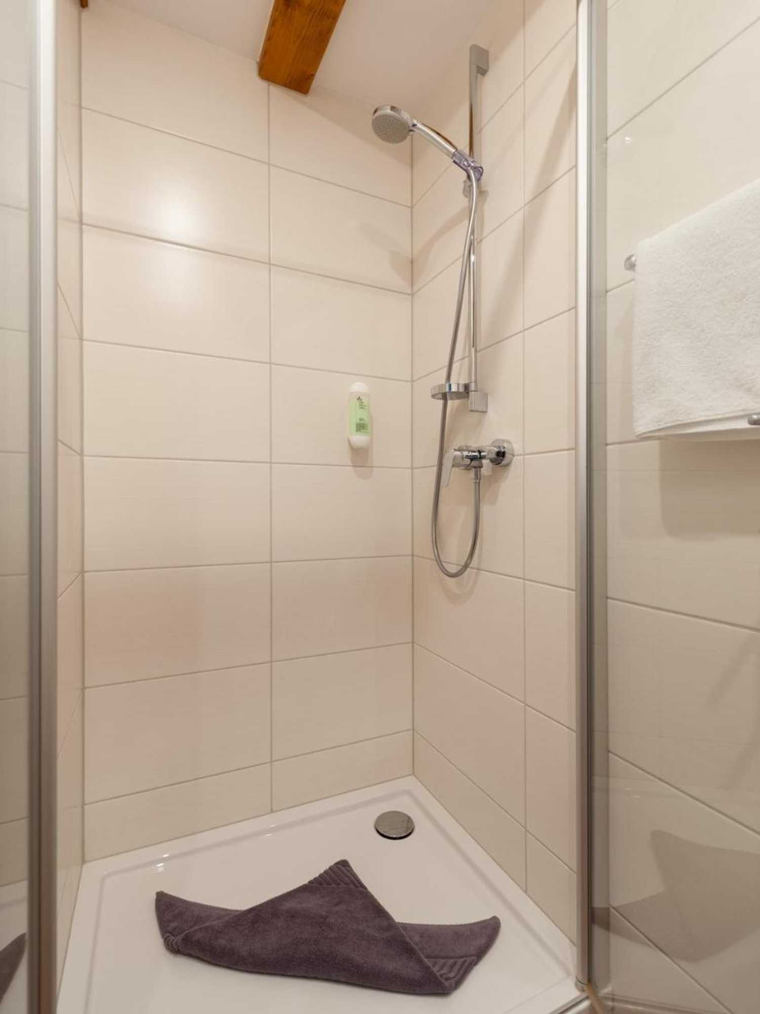 Gift card for Gästezimmer im Weingut Wolf