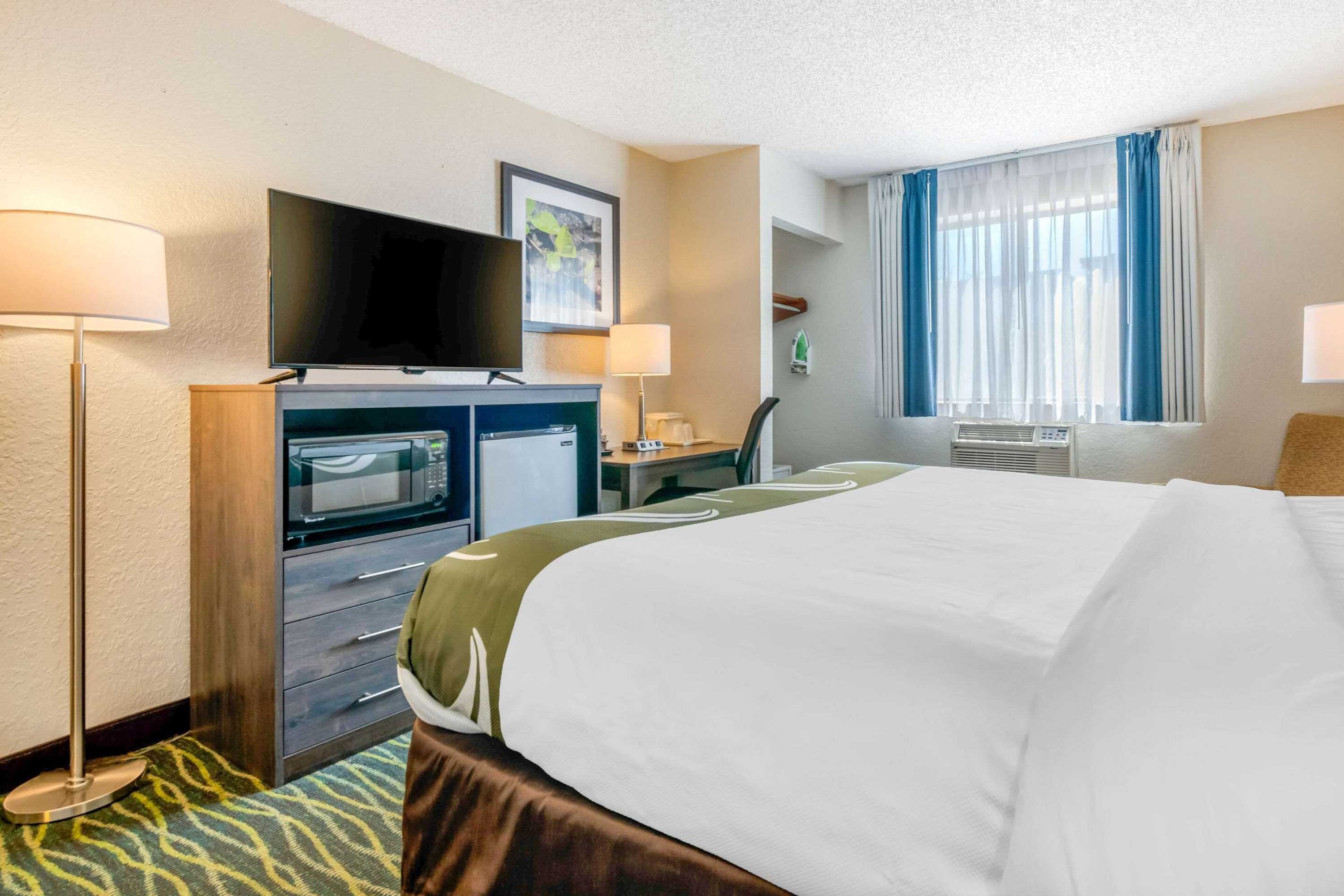 Gift card for Quality Inn & Suites Leesburg Chain of Lakes Gift card for Quality Inn & Suites Leesburg Chain of Lakes