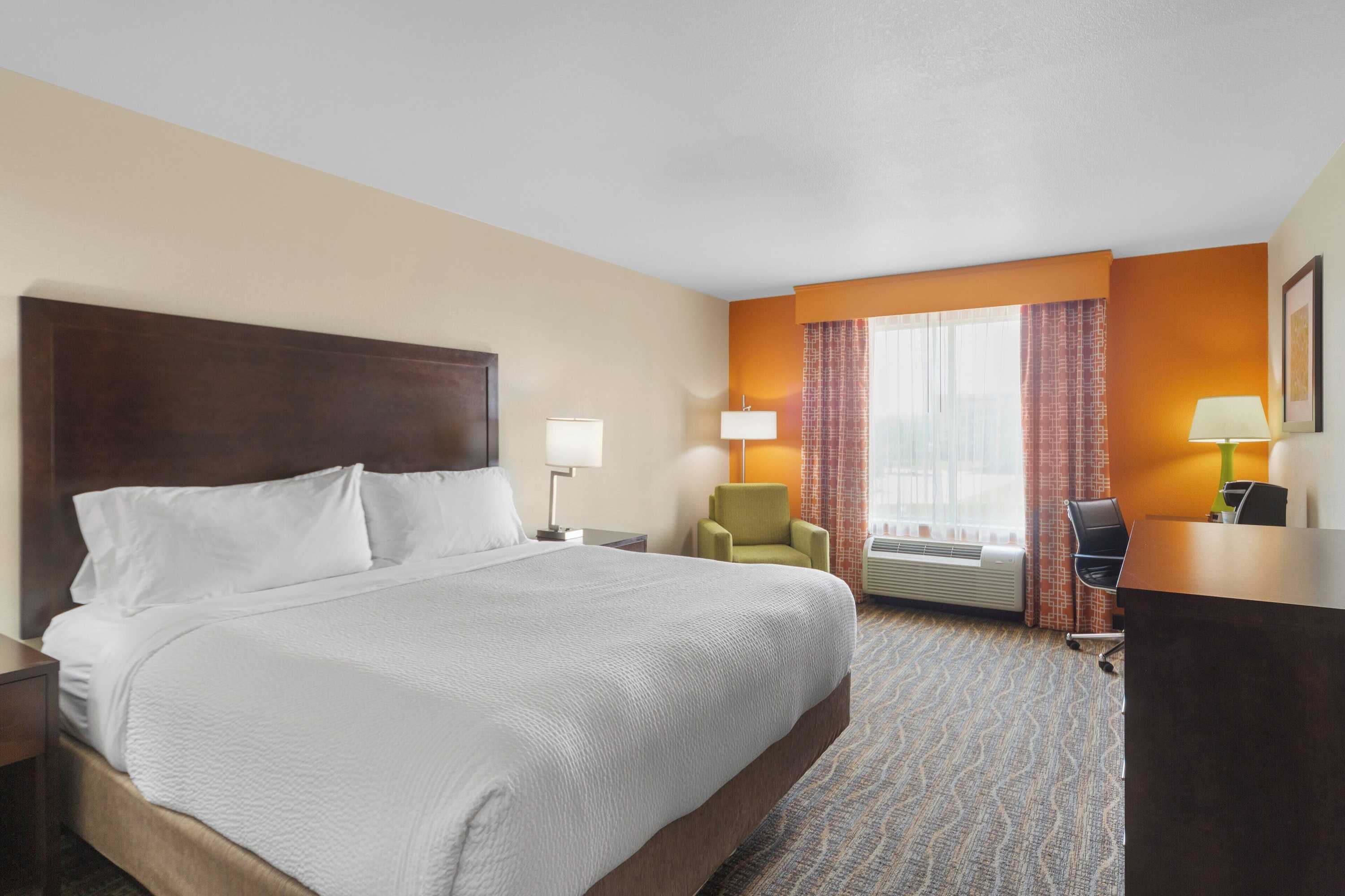 Gift card for Holiday Inn Express & Suites Houston NW - Tomball Area by Ihg Gift card for Holiday Inn Express & Suites Houston NW - Tomball Area by Ihg