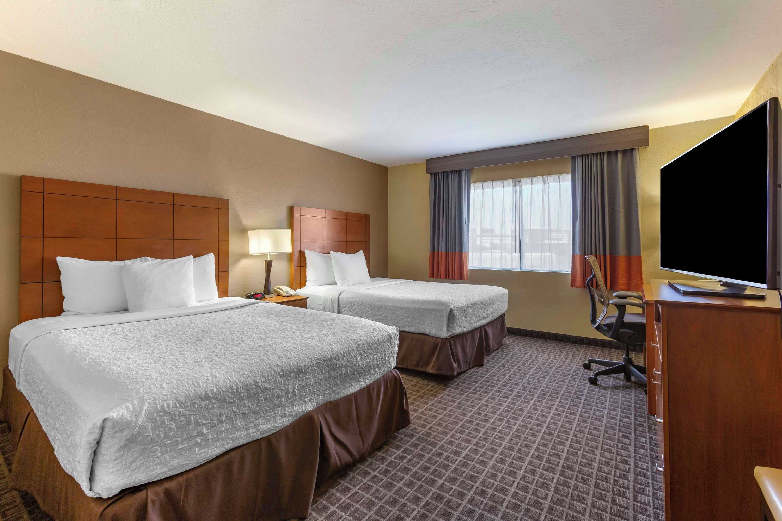 Gift card for Best Western Plus Scottsdale Thunderbird Suites Gift card for Best Western Plus Scottsdale Thunderbird Suites