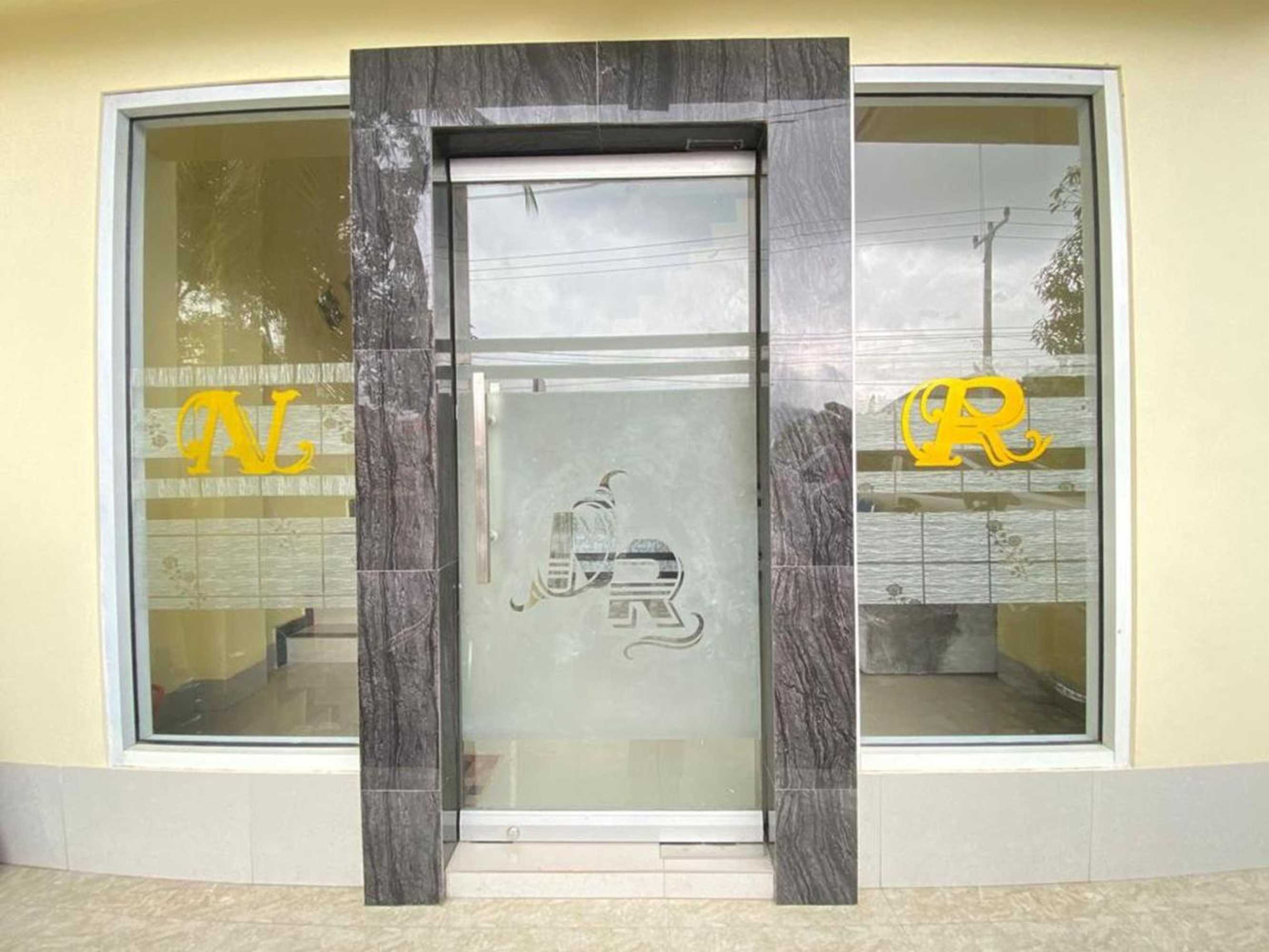 Gift card for Homestay RN Near Taman Bambu Runcing Polewali Mitra Reddoorz