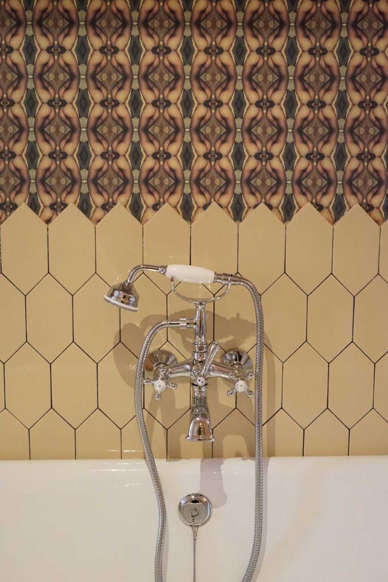 Gift card for Le Petit Hotel Gift card for Le Petit Hotel