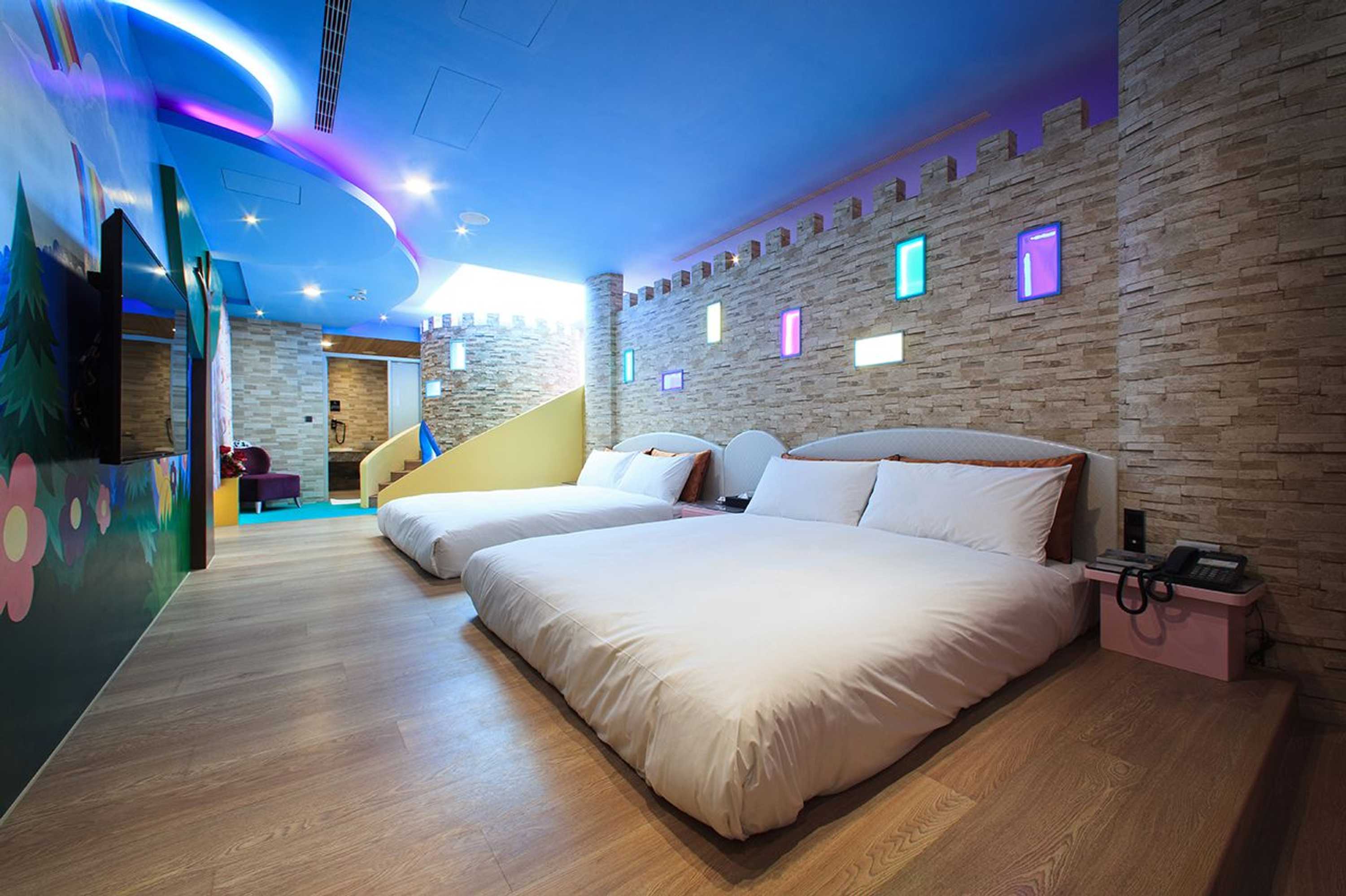 Gift card for Chen He Spa Motel Gift card for Chen He Spa Motel