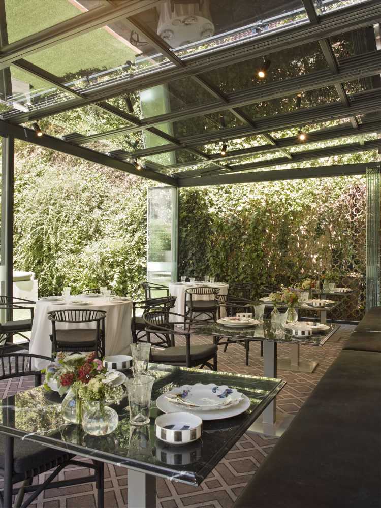 Gift card for Hotel Único Madrid - Small Luxury Hotels Gift card for Hotel Único Madrid - Small Luxury Hotels