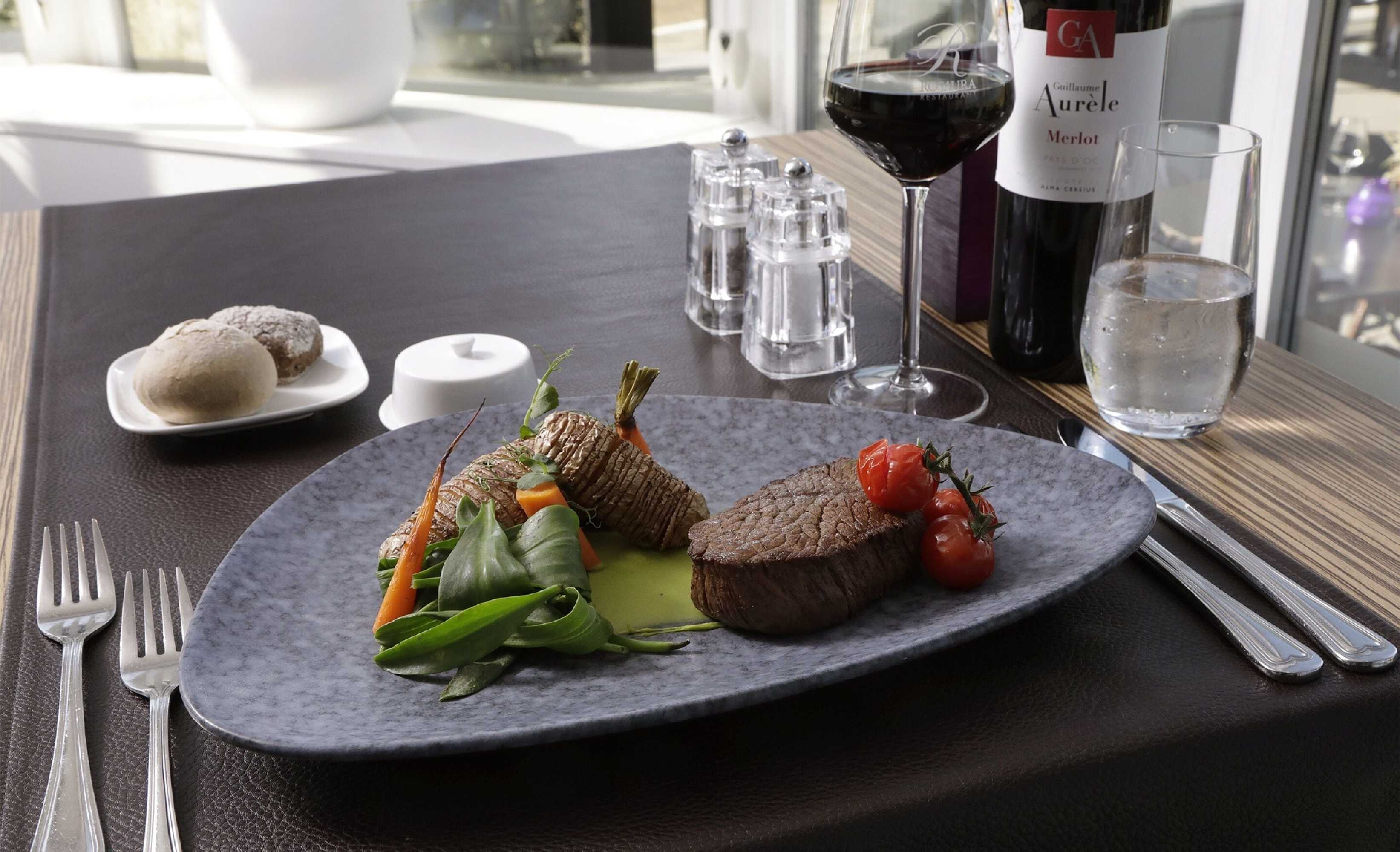 Gift card for Churchill Hotel Terneuzen Gift card for Churchill Hotel Terneuzen
