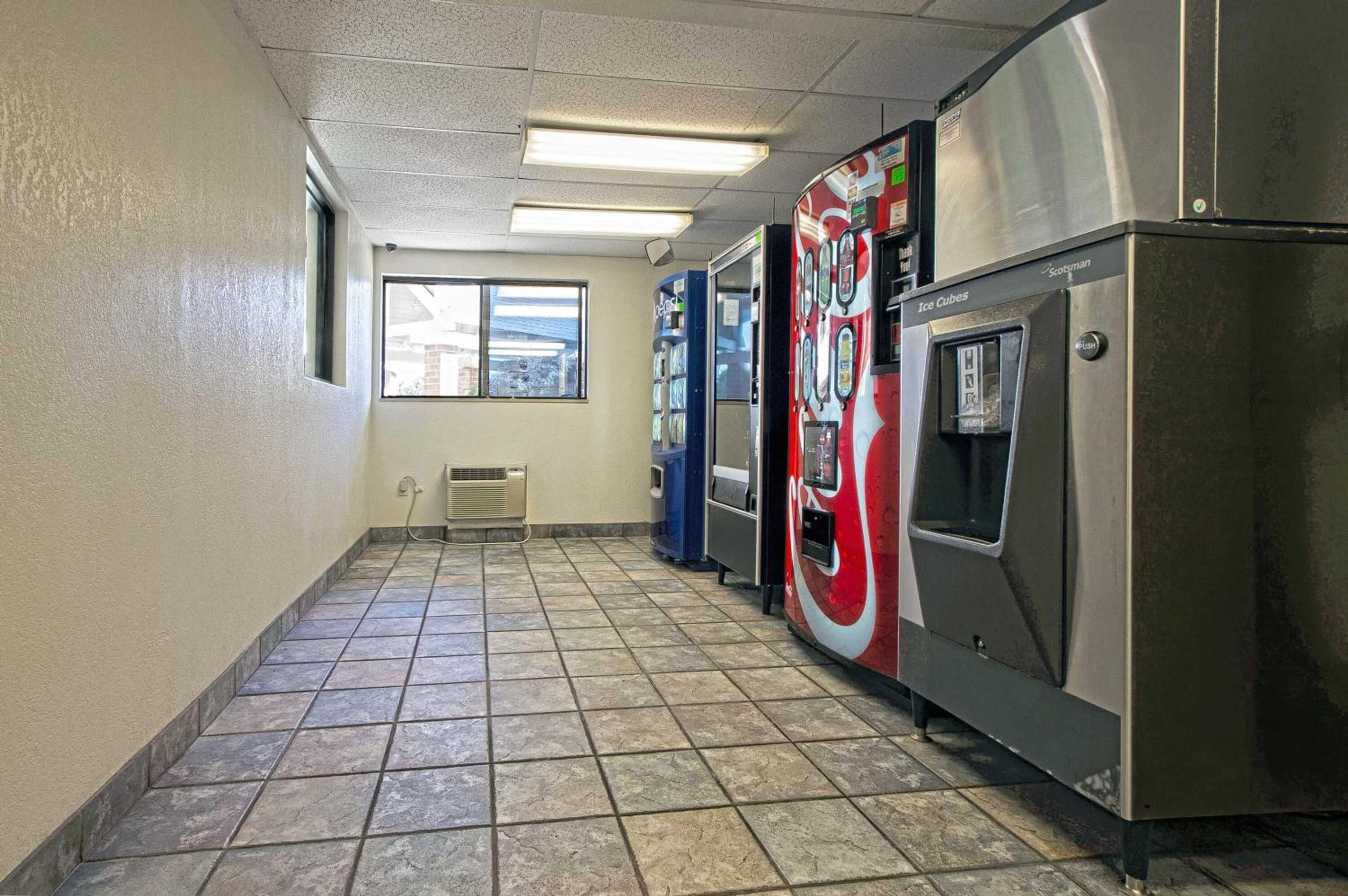 Gift card for Motel 6 Piscataway, NJ Gift card for Motel 6 Piscataway, NJ