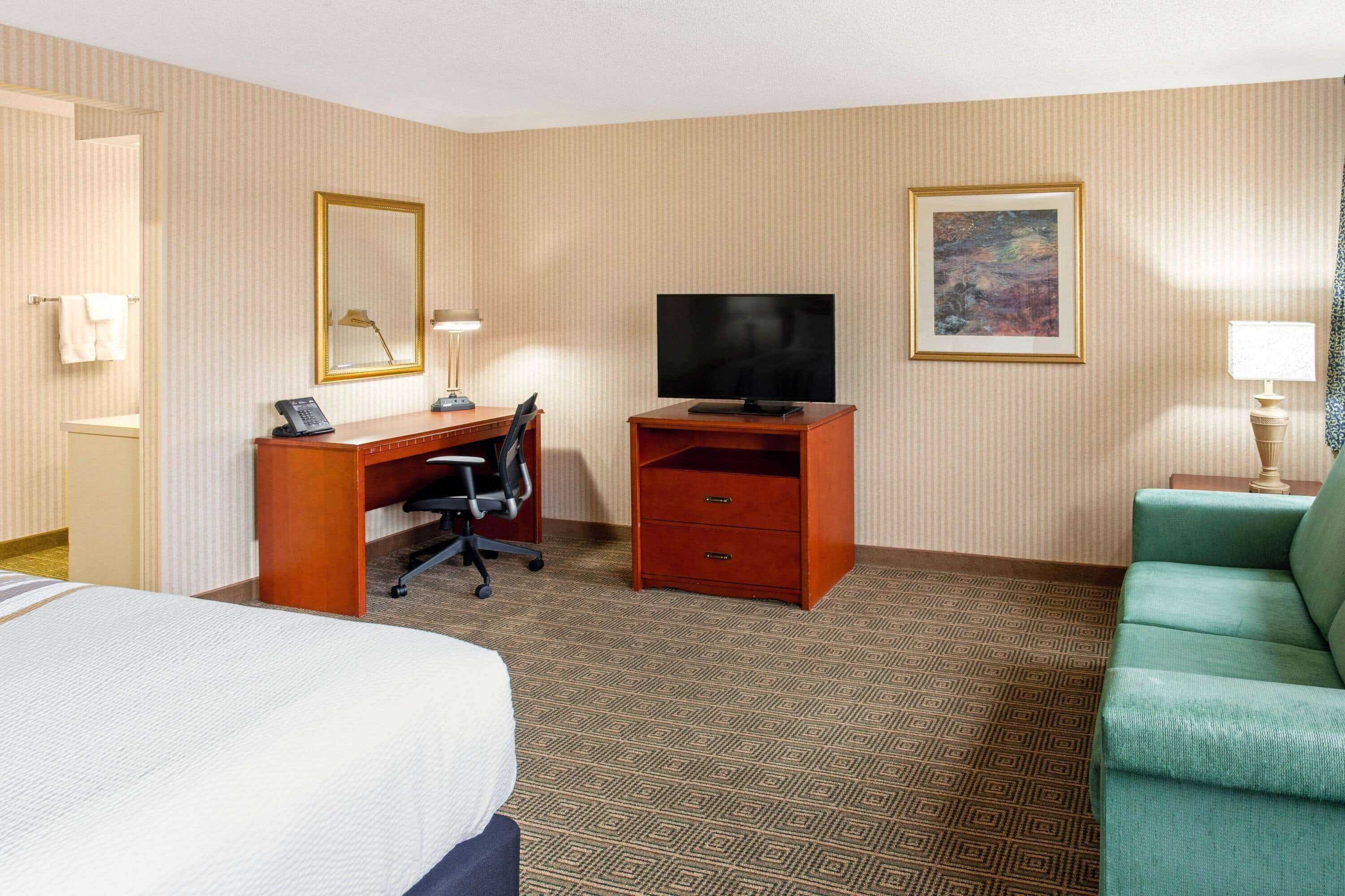 Gift card for La Quinta Inn & Suites by Wyndham Stevens Point Gift card for La Quinta Inn & Suites by Wyndham Stevens Point