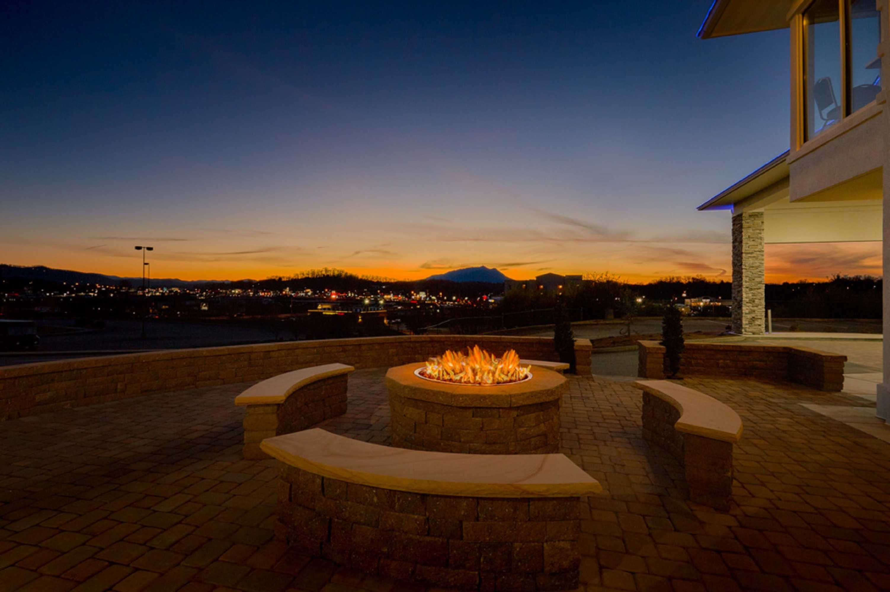 Gift card for Holiday Inn Express And Suites Pigeon Forge Sevierville by Ihg Gift card for Holiday Inn Express And Suites Pigeon Forge Sevierville by Ihg
