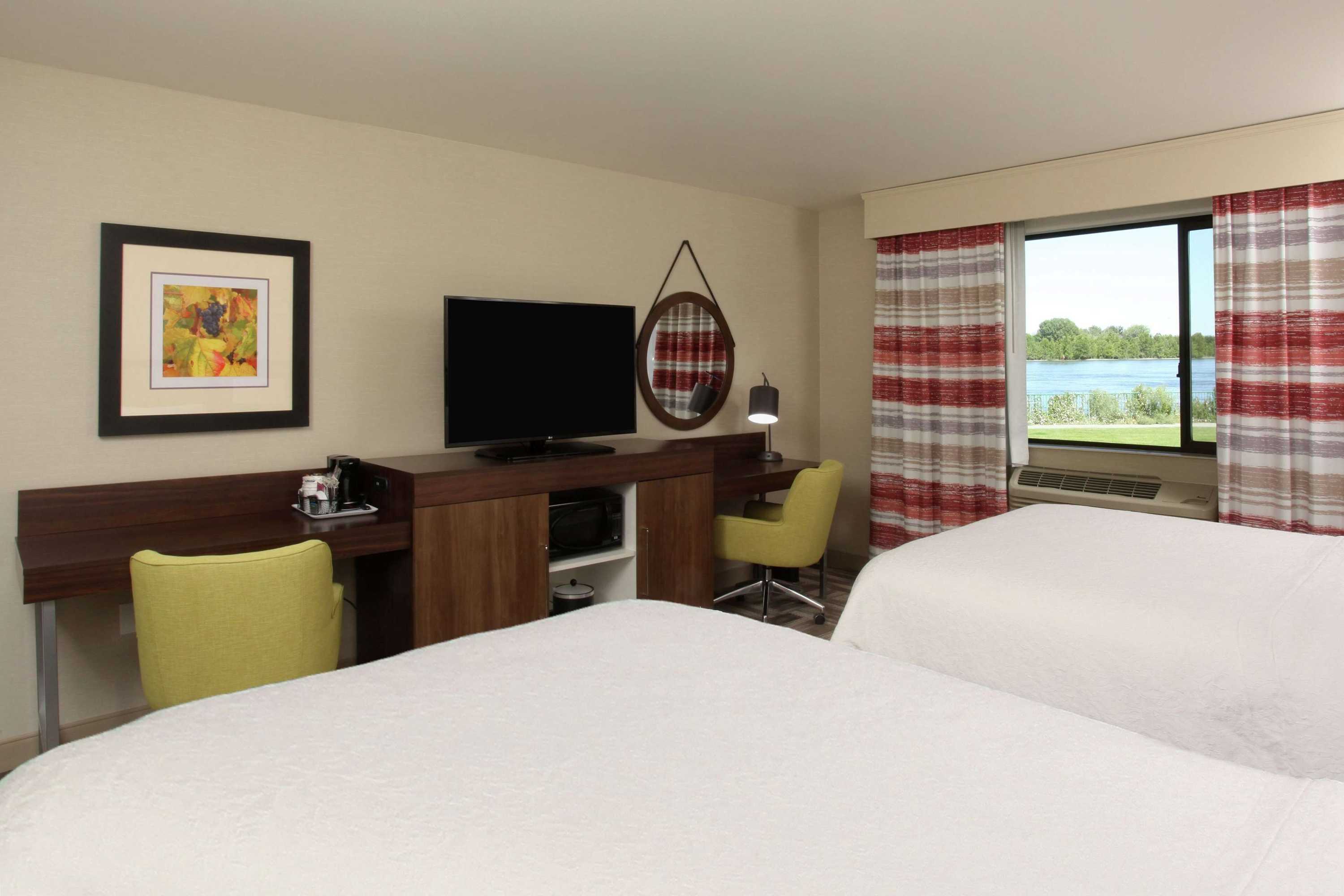 Gift card for Hampton Inn Richland/tri-Cities Gift card for Hampton Inn Richland/tri-Cities