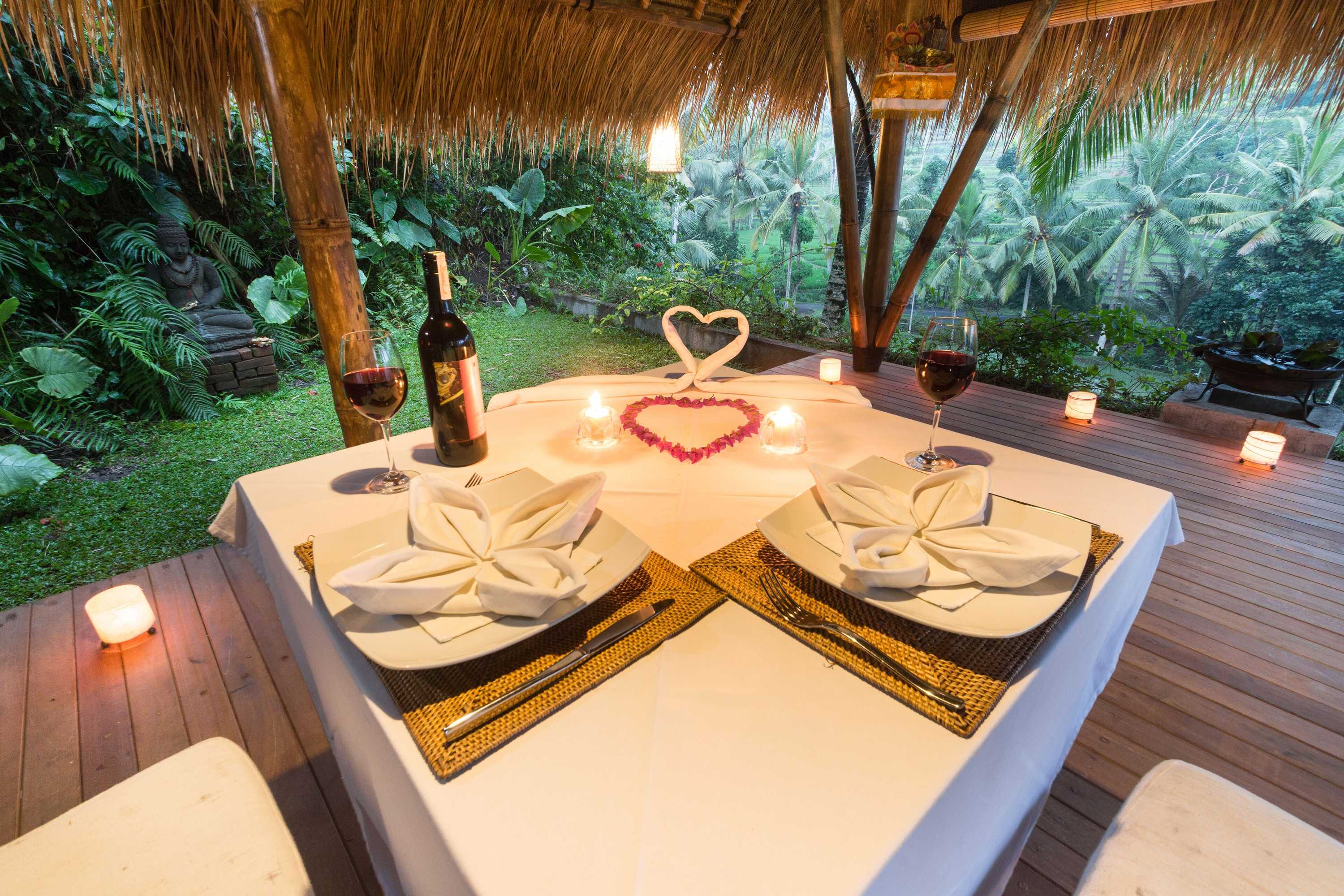 Gift card for Cepik Villa Sidemen by Agata