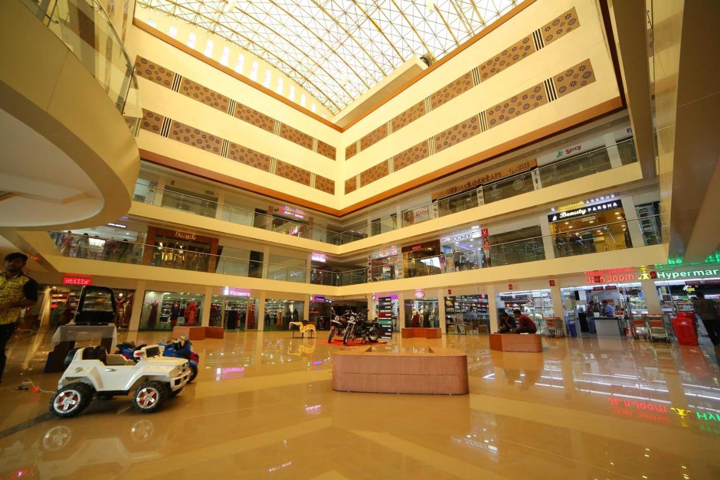 Gift card for Vavas Inn & Suites