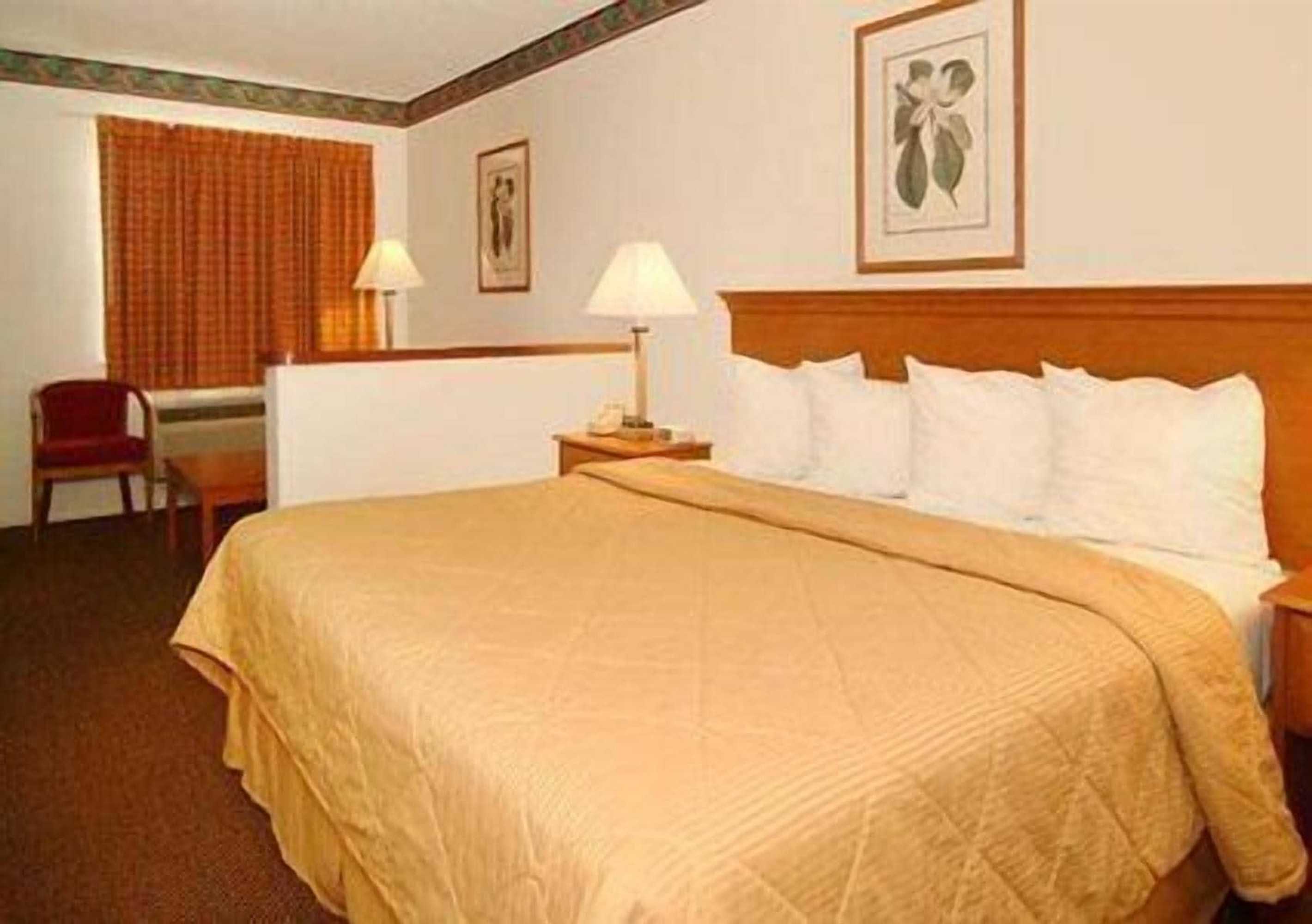 Gift card for Quality Inn & Suites Mt Dora North Gift card for Quality Inn & Suites Mt Dora North