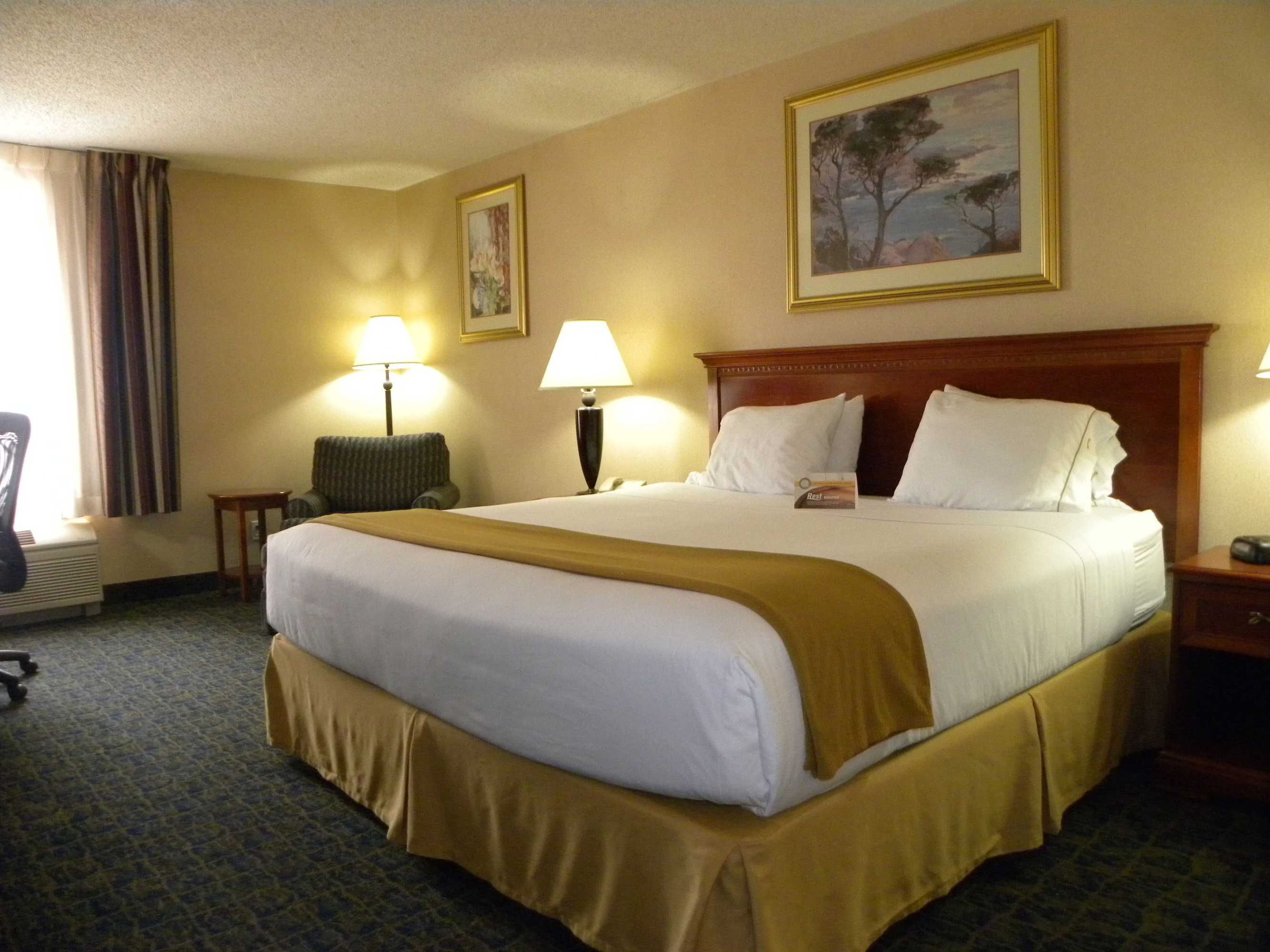 Gift card for Quality Inn Spring Mills - Martinsburg North Gift card for Quality Inn Spring Mills - Martinsburg North