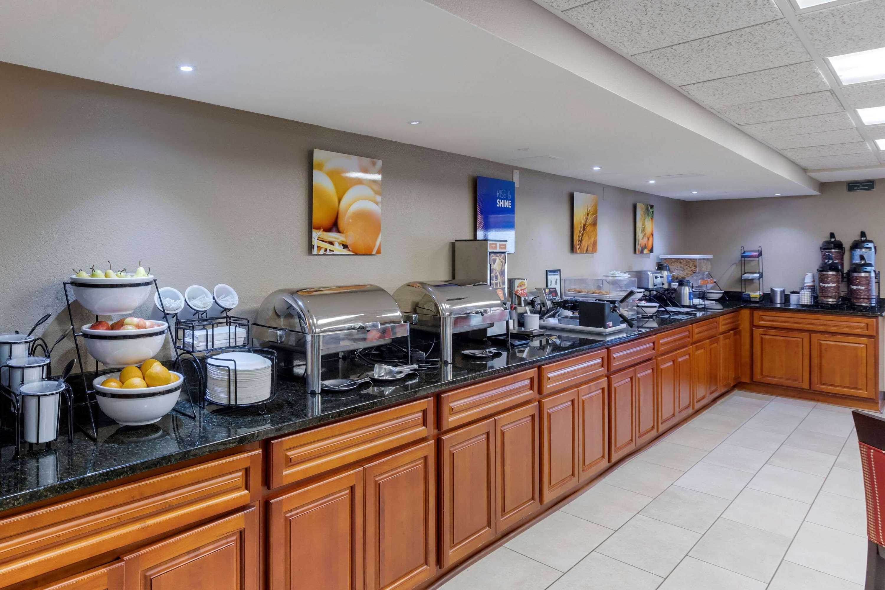 Gift card for Comfort Inn & Suites Jackson - West Bend Gift card for Comfort Inn & Suites Jackson - West Bend