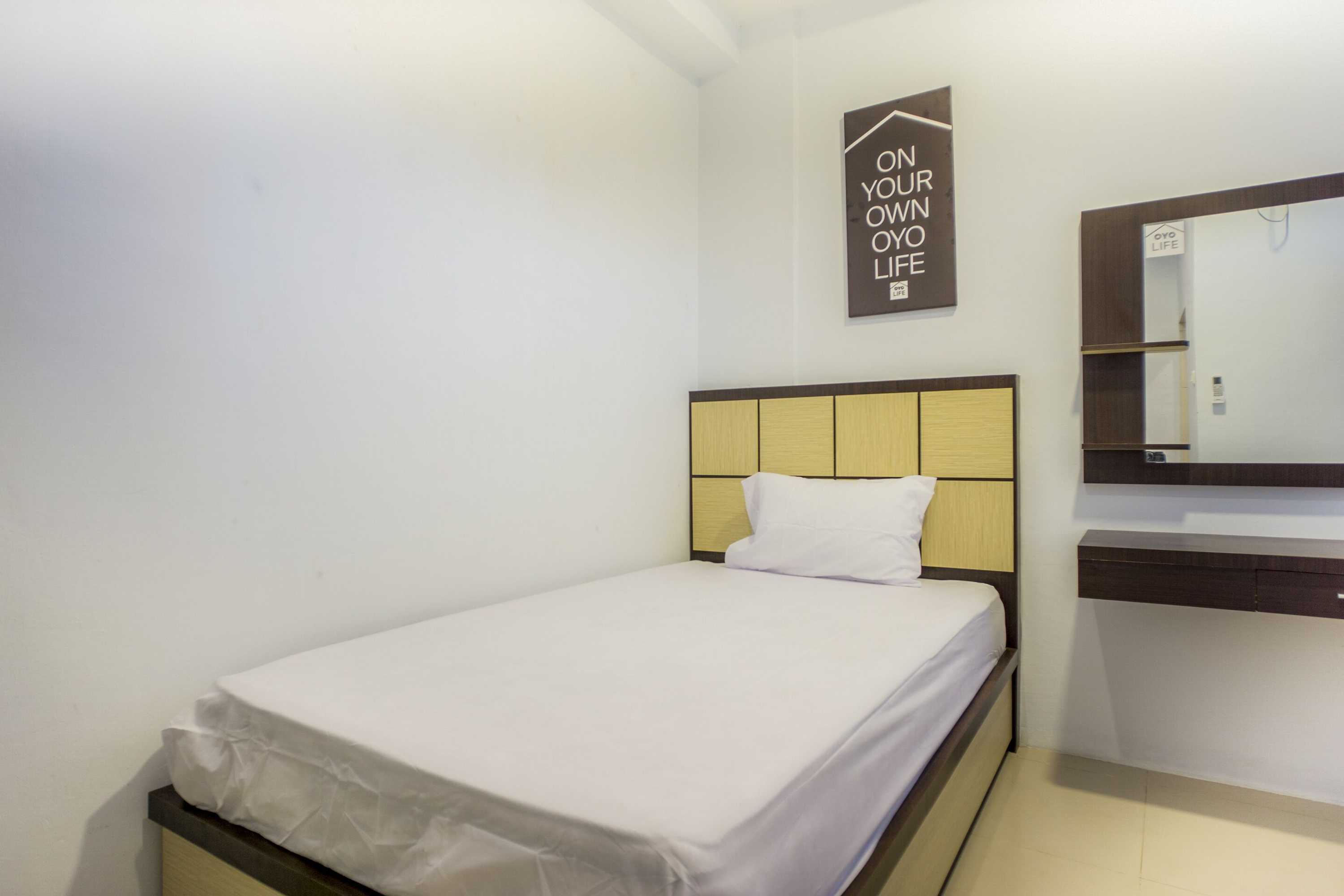 Gift card for Rose House Redpartner