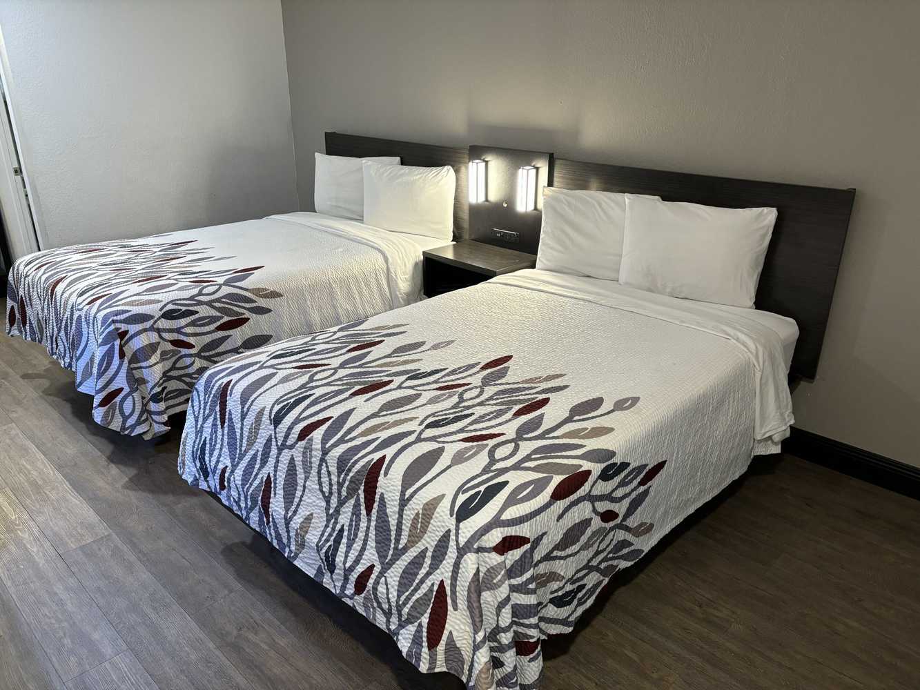 Gift card for Red Roof Inn Wildwood Fl - The Villages