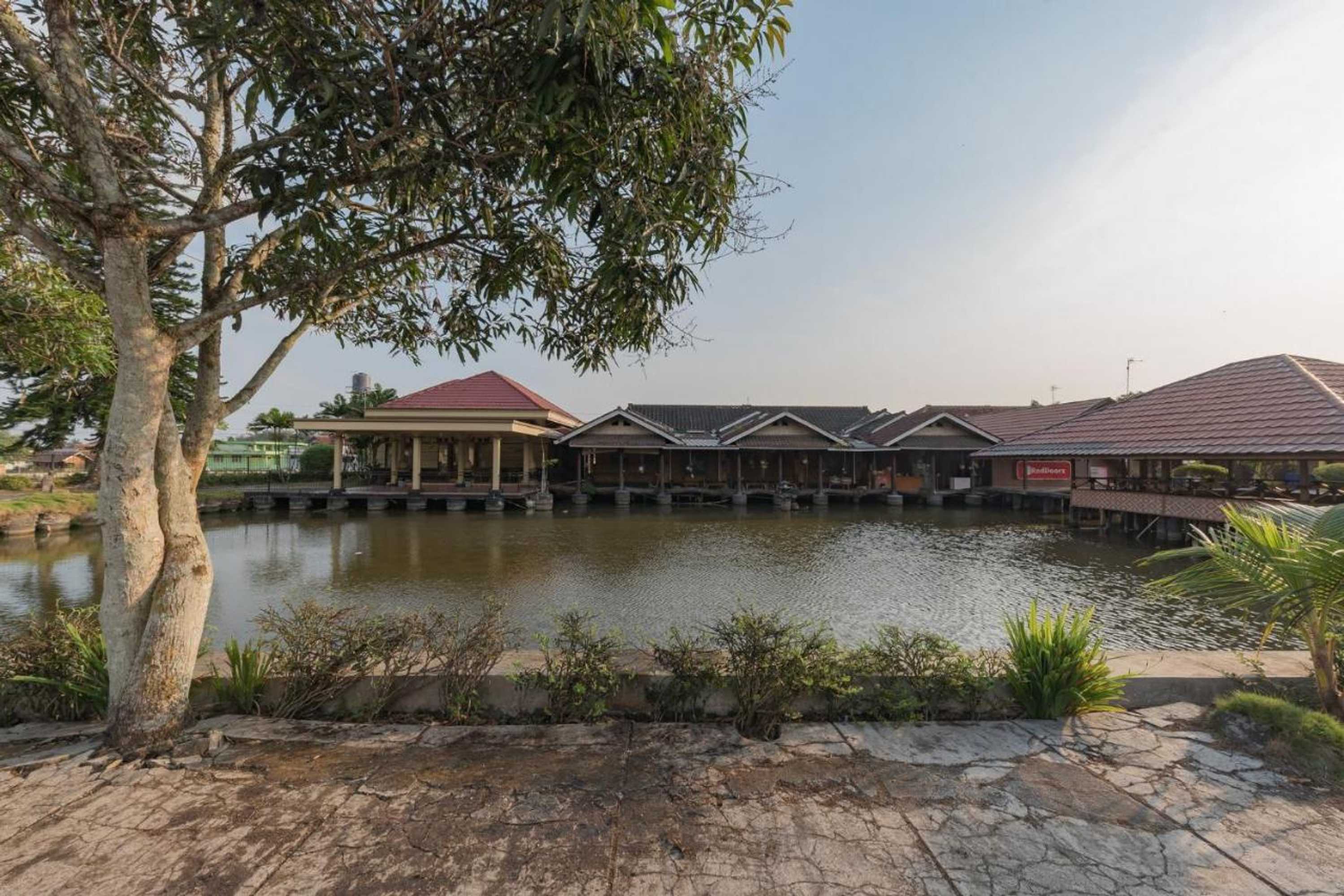 Gift card for Bumi Eyang Enin Homestay Syariah by Oyo Rooms