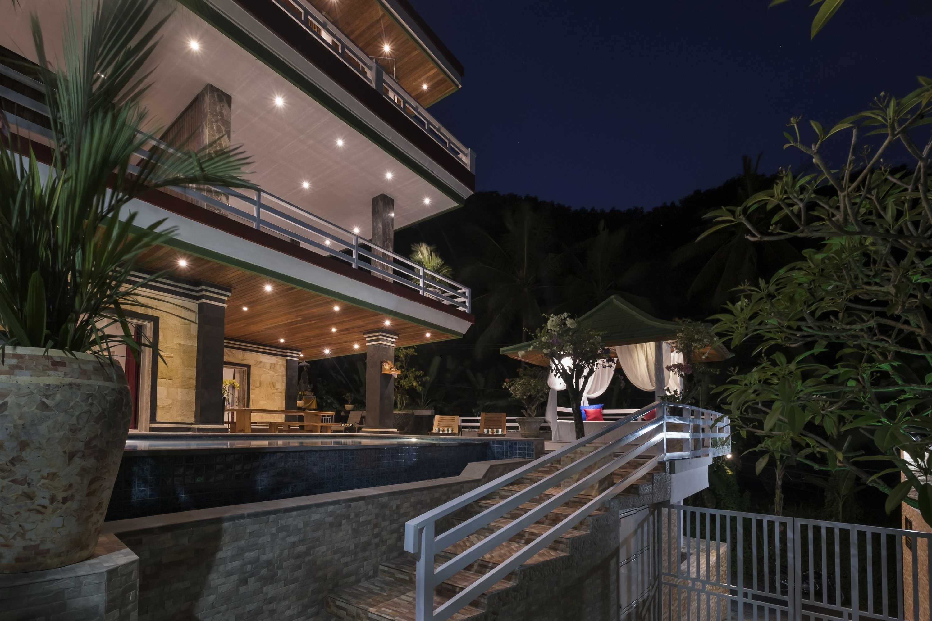 Gift card for Villa Suari I