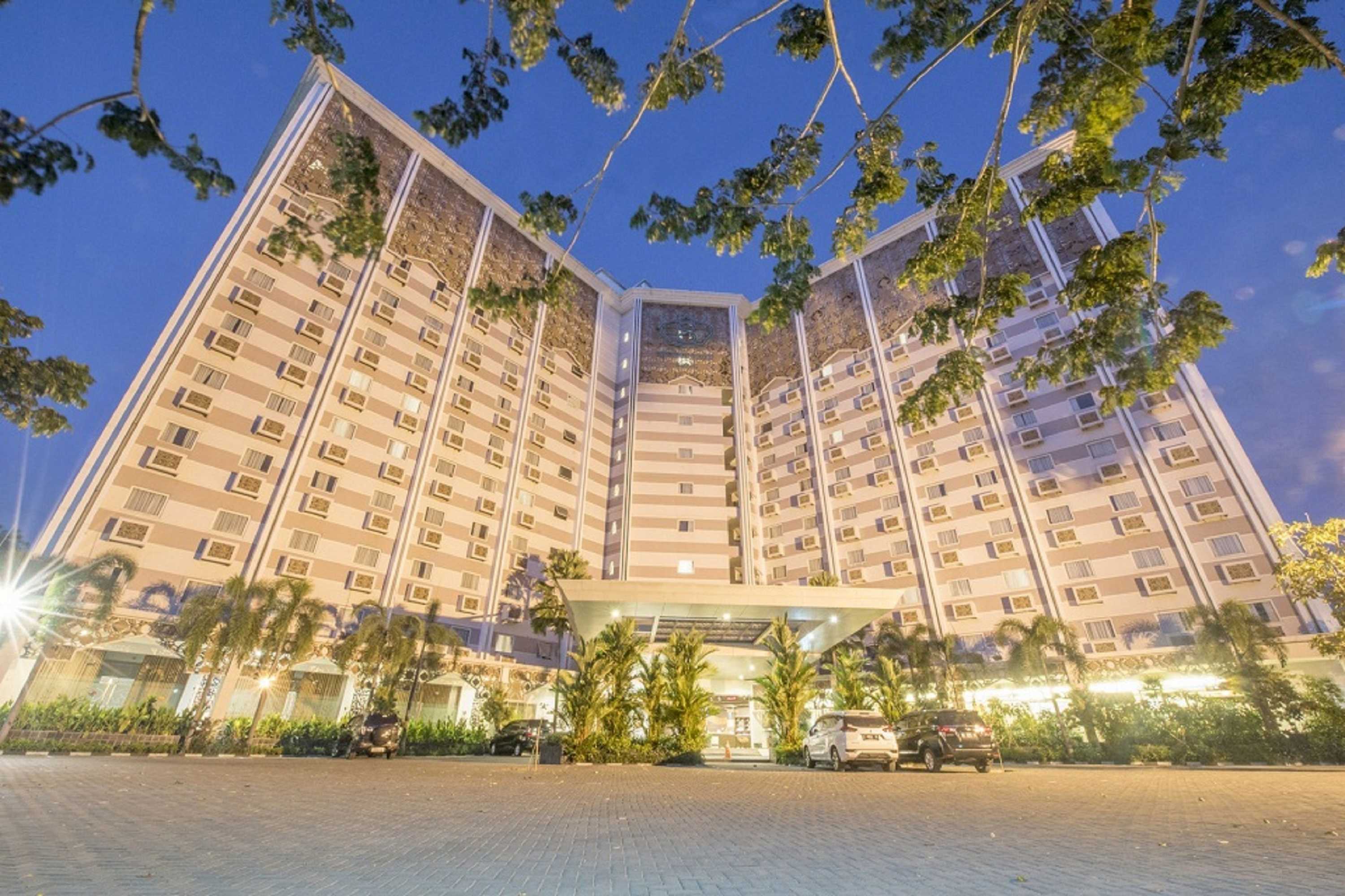 Gift card for Lorin Syariah Hotel Solo Gift card for Lorin Syariah Hotel Solo