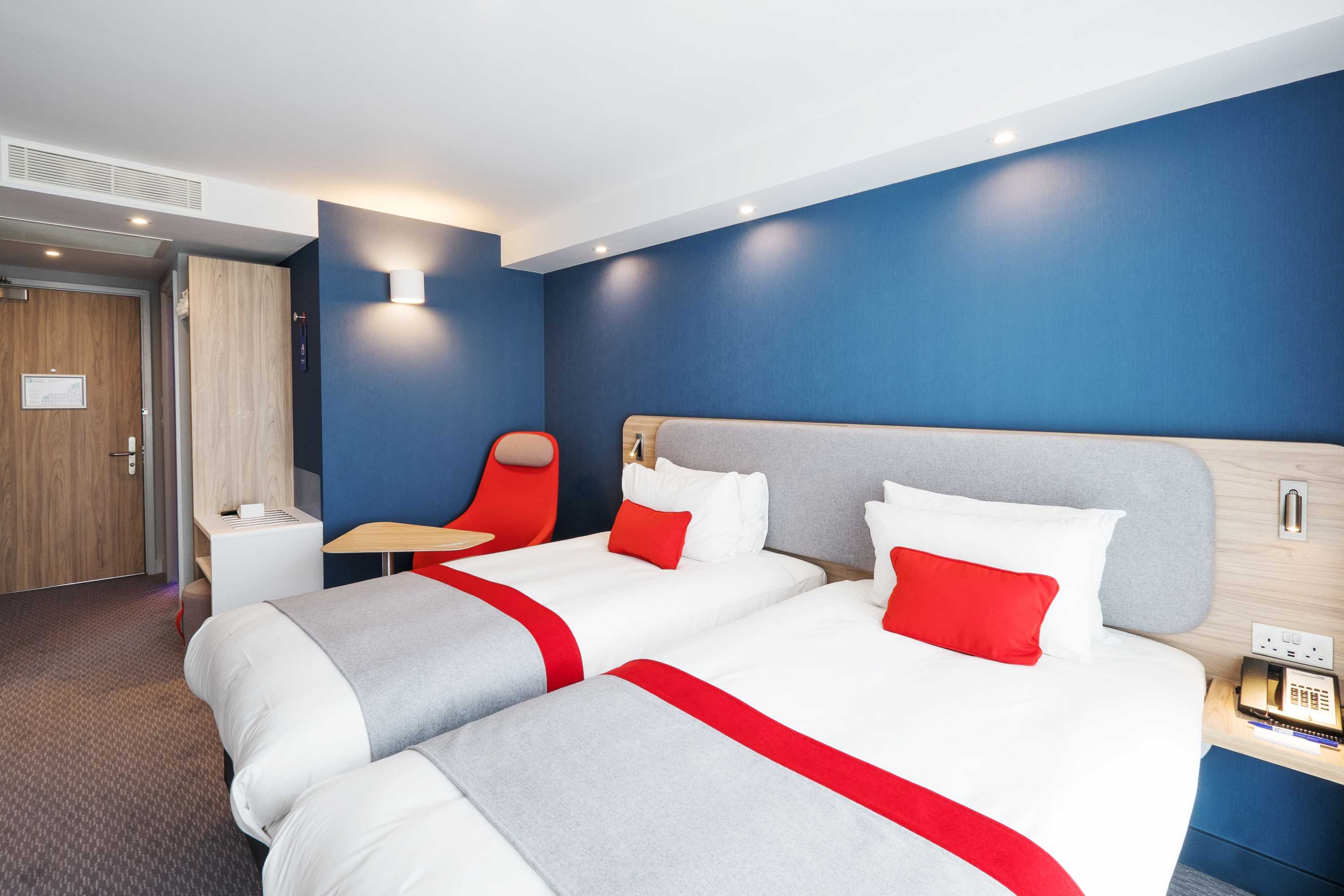 Gift card for Holiday Inn Express Stockport by Ihg Gift card for Holiday Inn Express Stockport by Ihg