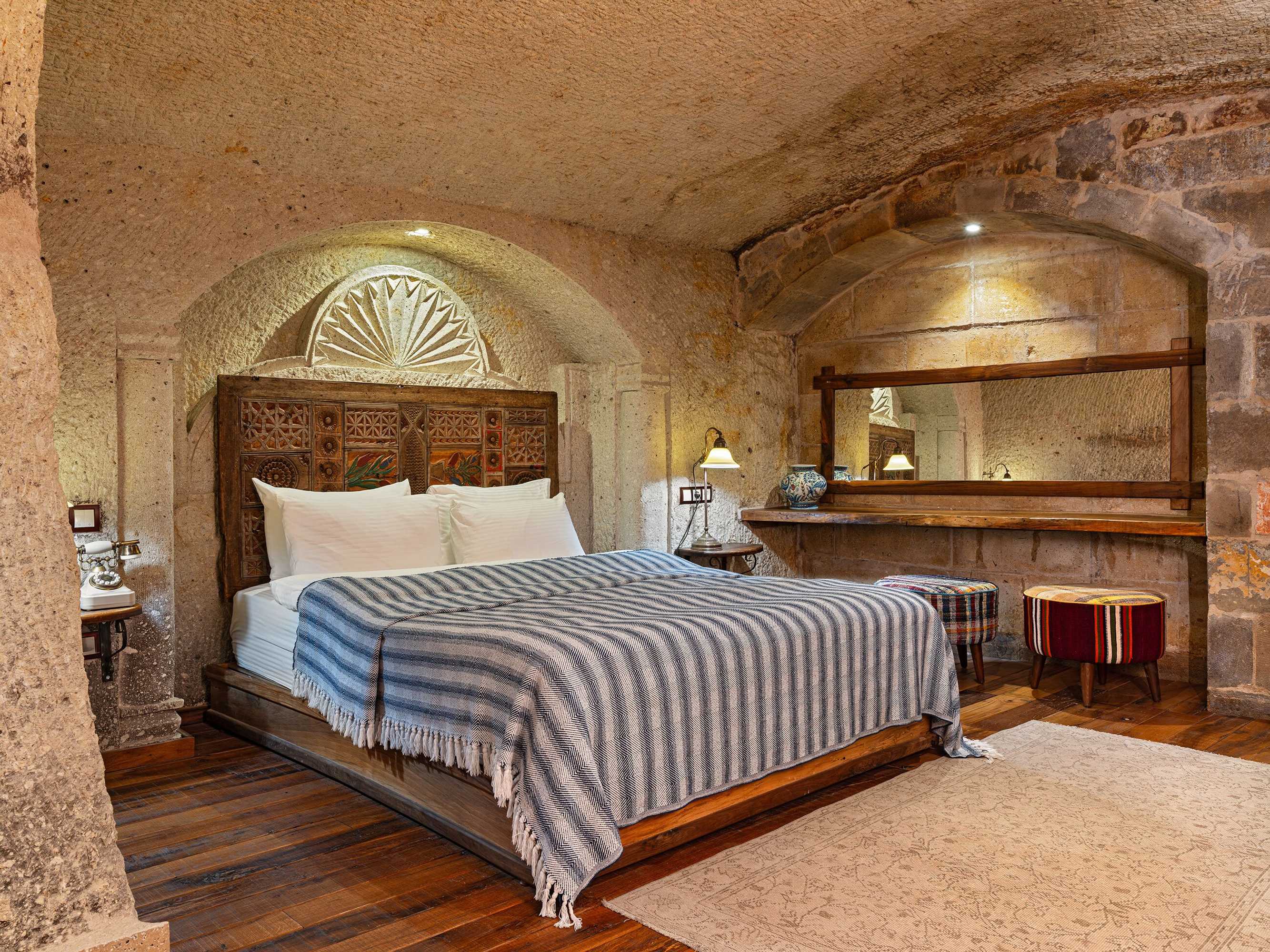 Gift card for Aza Cave Hotel Special Class Adults Only Gift card for Aza Cave Hotel Special Class Adults Only
