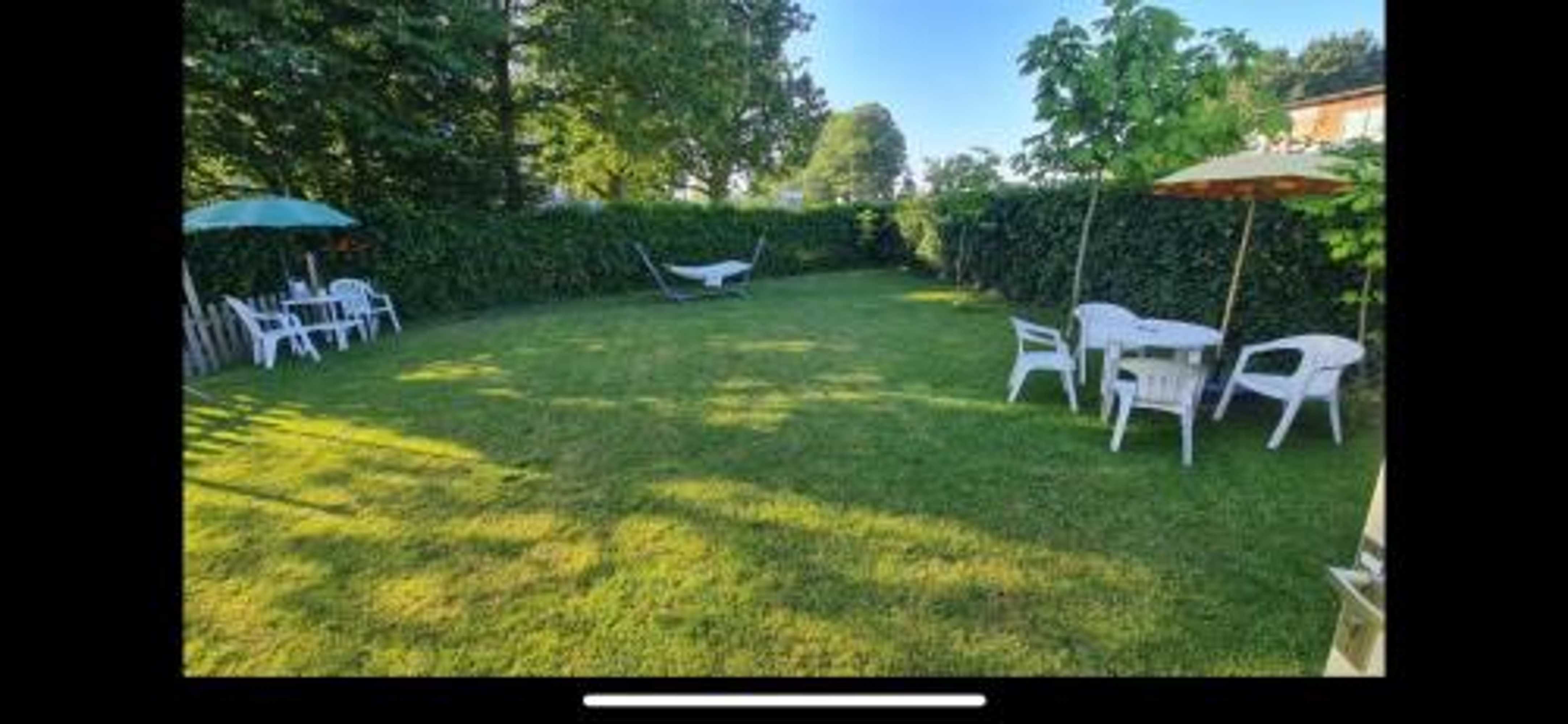 Gift card for B&b Maison Saint Tropez Eindhoven Gift card for B&b Maison Saint Tropez Eindhoven