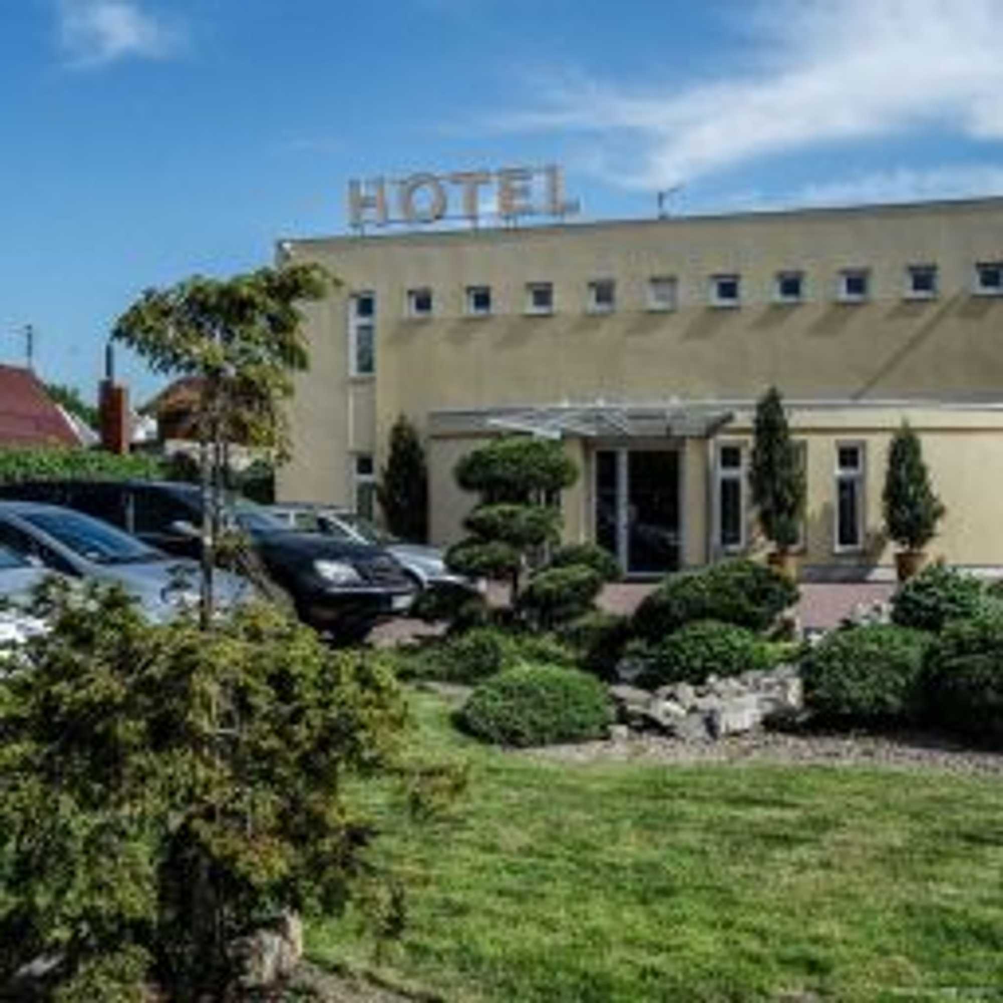 Gift card for Bialy Dom Henlex Restauracja Hotel Gift card for Bialy Dom Henlex Restauracja Hotel