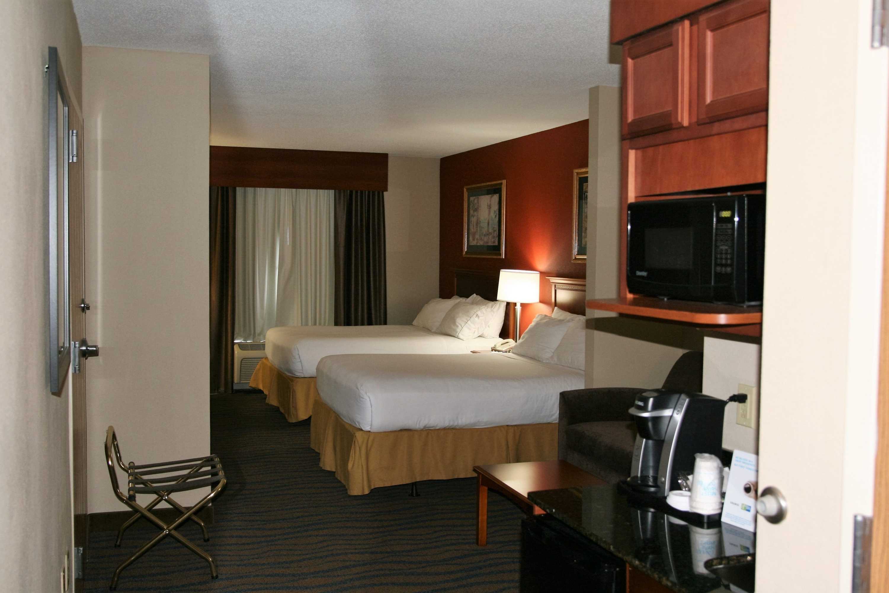 Gift card for Holiday Inn Express Hotel & Suites Brooksville West by Ihg Gift card for Holiday Inn Express Hotel & Suites Brooksville West by Ihg