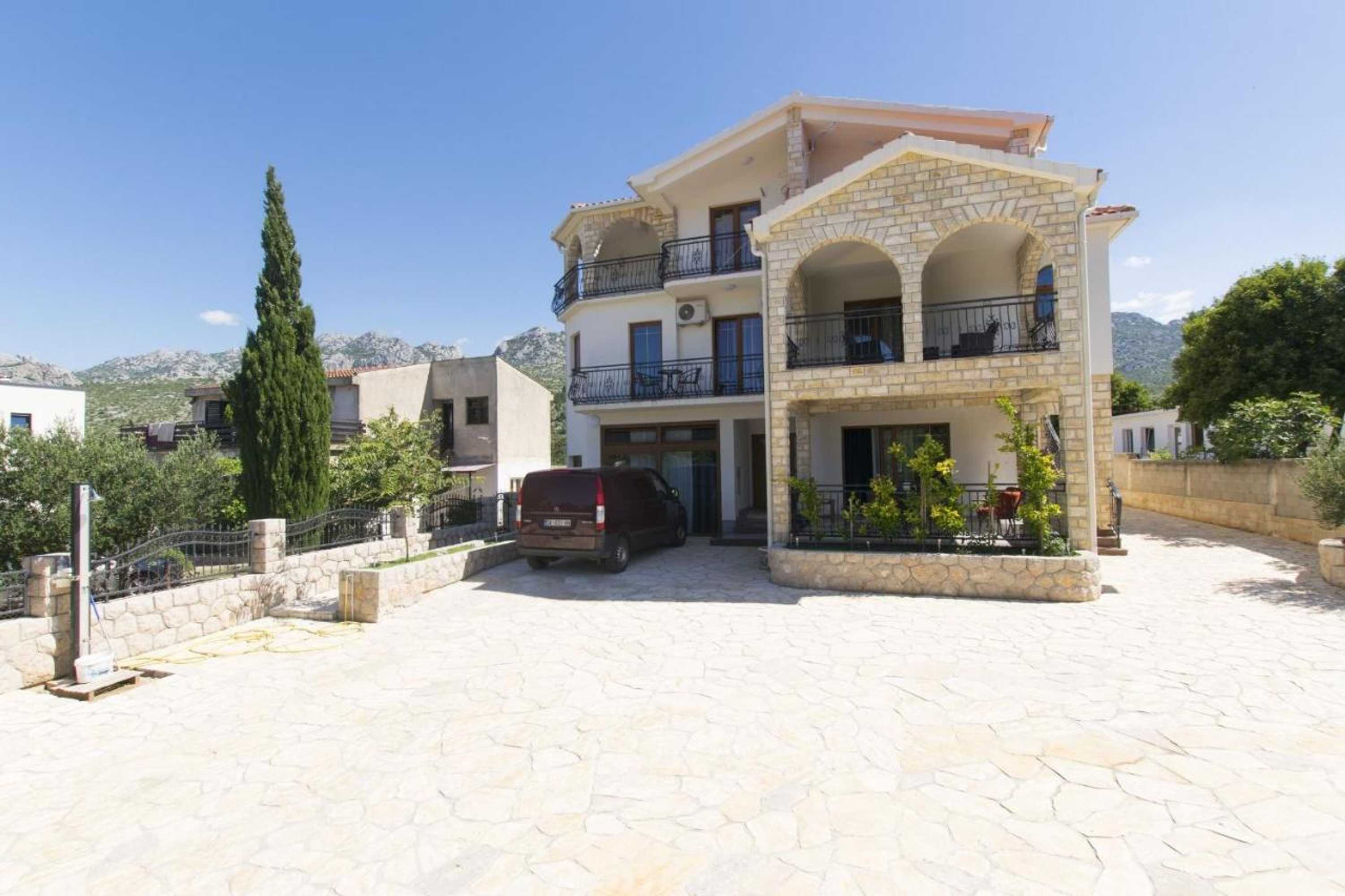 Gift card for Rooms Nada