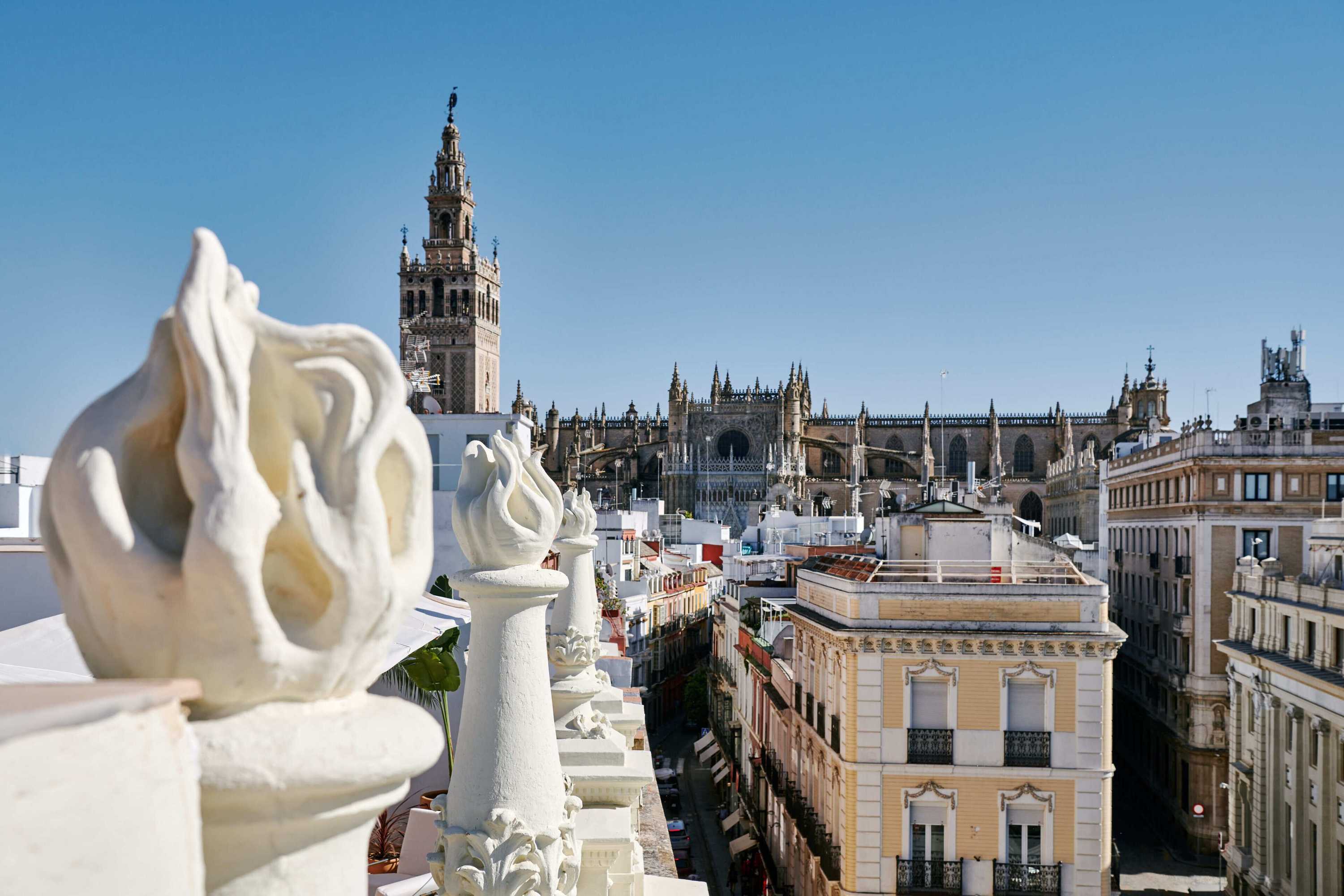Gift card for Mercer Plaza Sevilla 5 GL Gift card for Mercer Plaza Sevilla 5 GL
