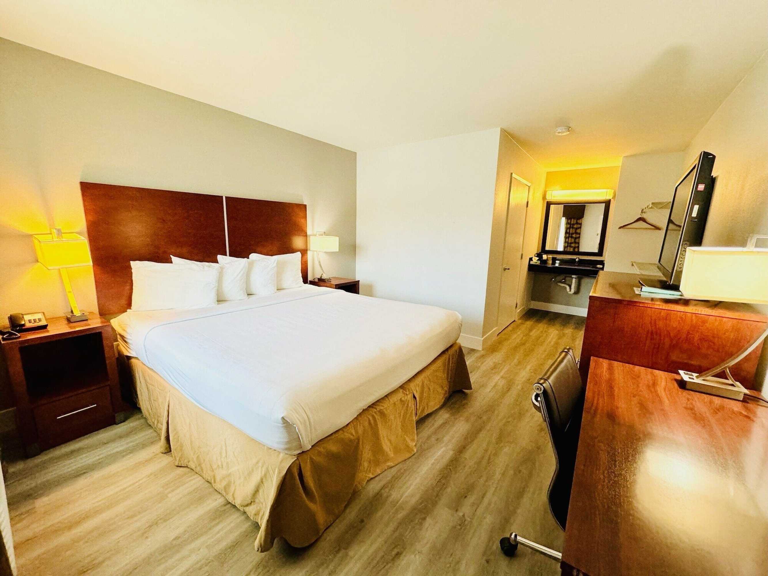 Gift card for Motel 6 Martinez, Ca