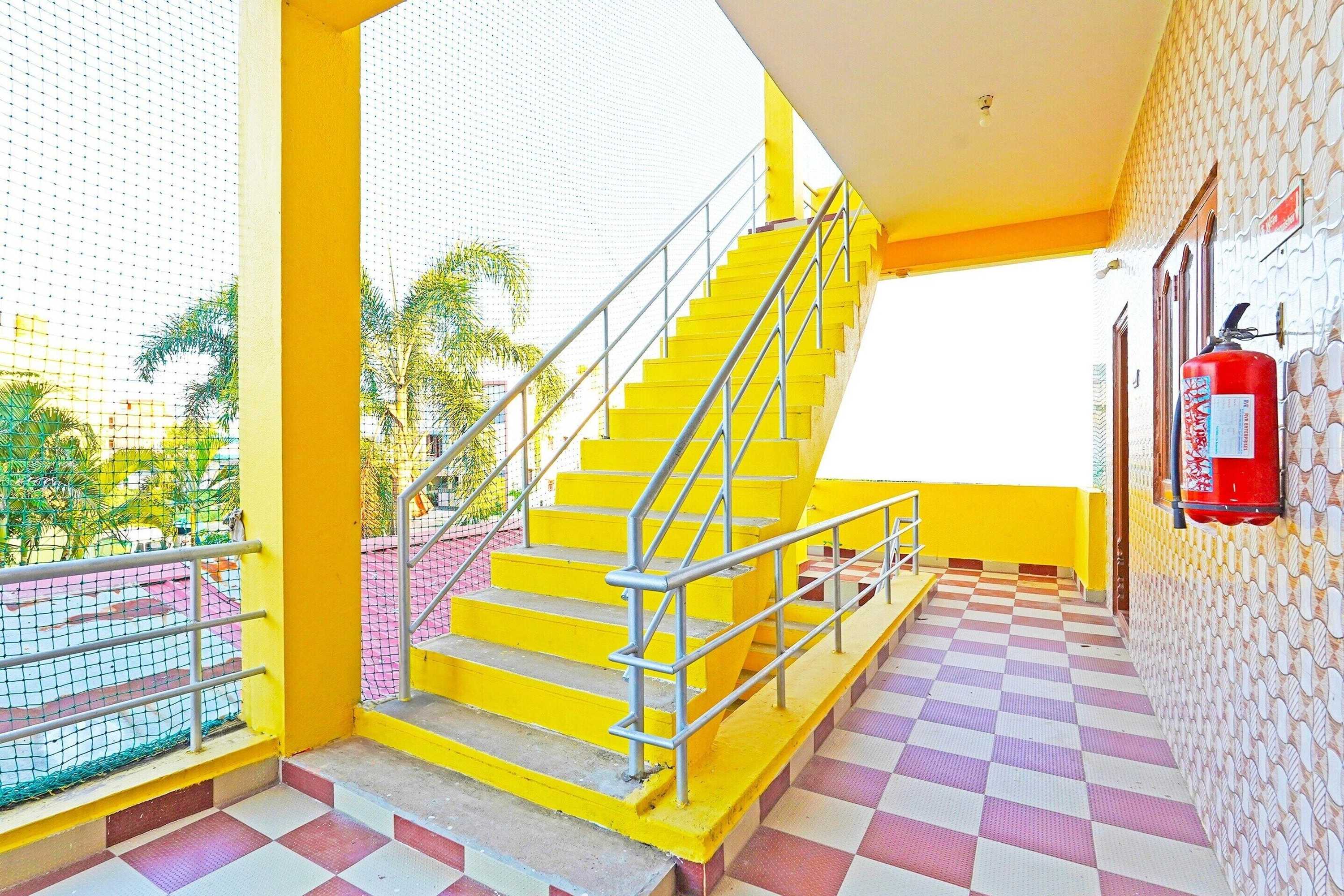 Gift card for Super Hotel O Sri Ram Nagar Sriperumbudur Gift card for Super Hotel O Sri Ram Nagar Sriperumbudur